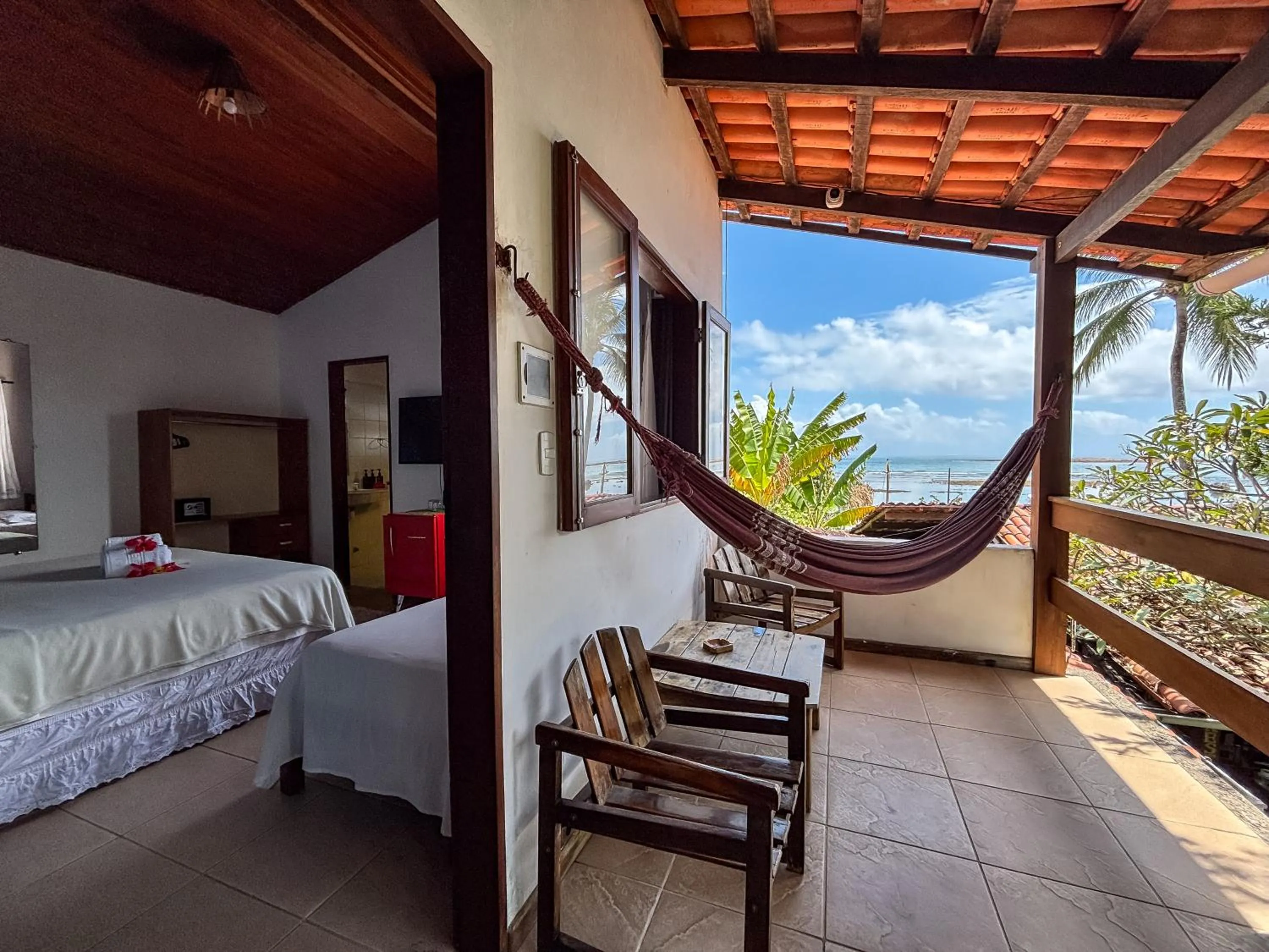 View (from property/room), Bed in Chez Max Pousada