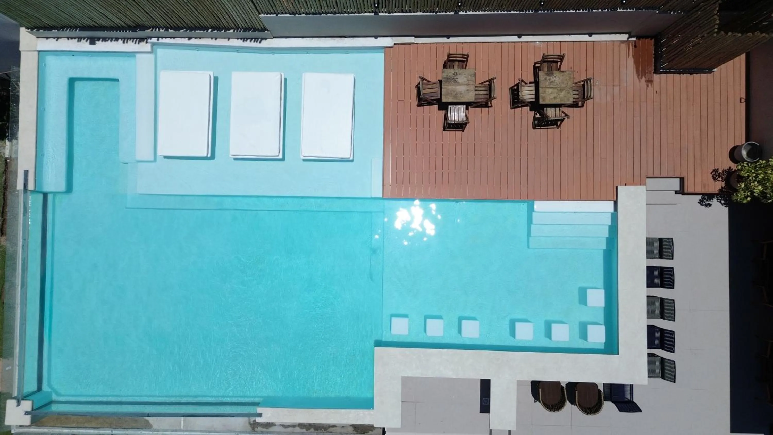 Swimming pool in Chez Max Pousada