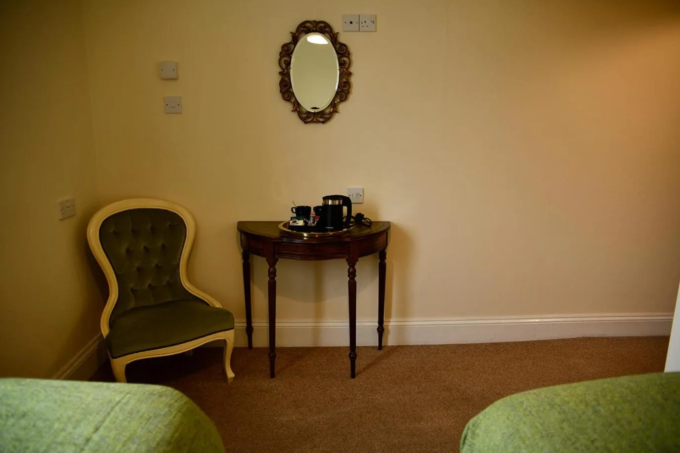 Photo of the whole room in The Maycliffe Hotel