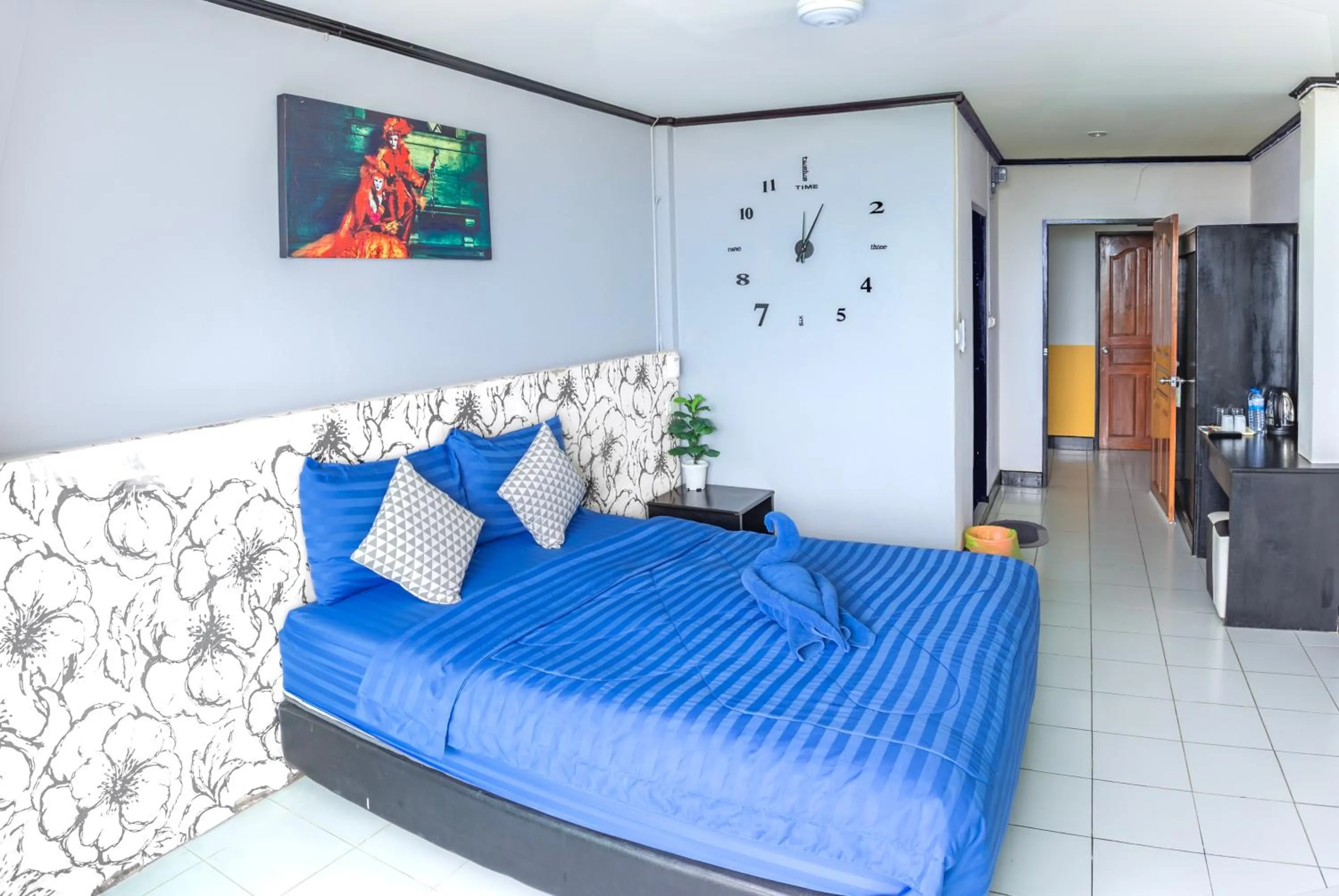 Bed in Happy Jomtien - Beachfront