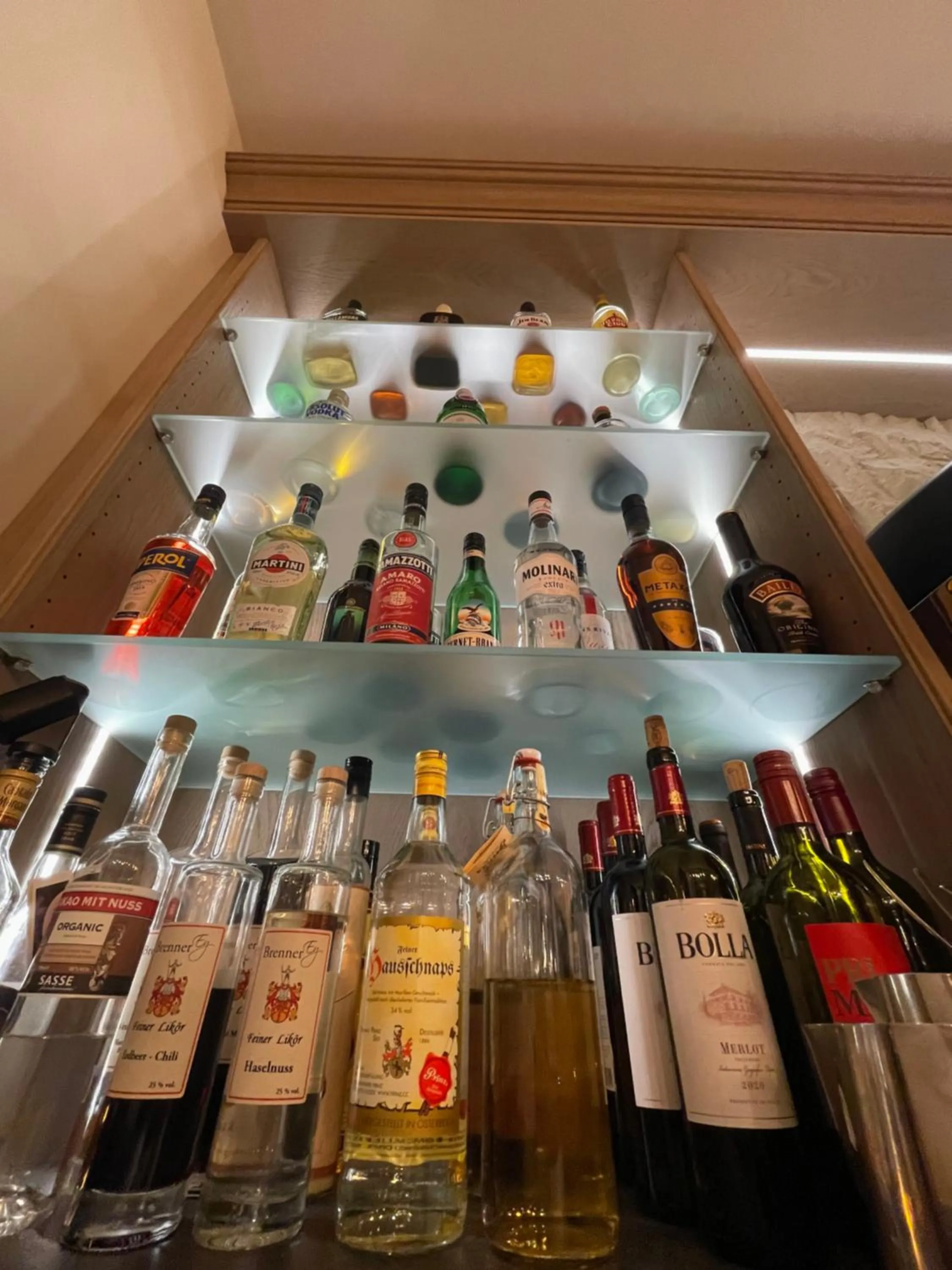 Lounge or bar in Schwiizeralp Hotel & Restaurant