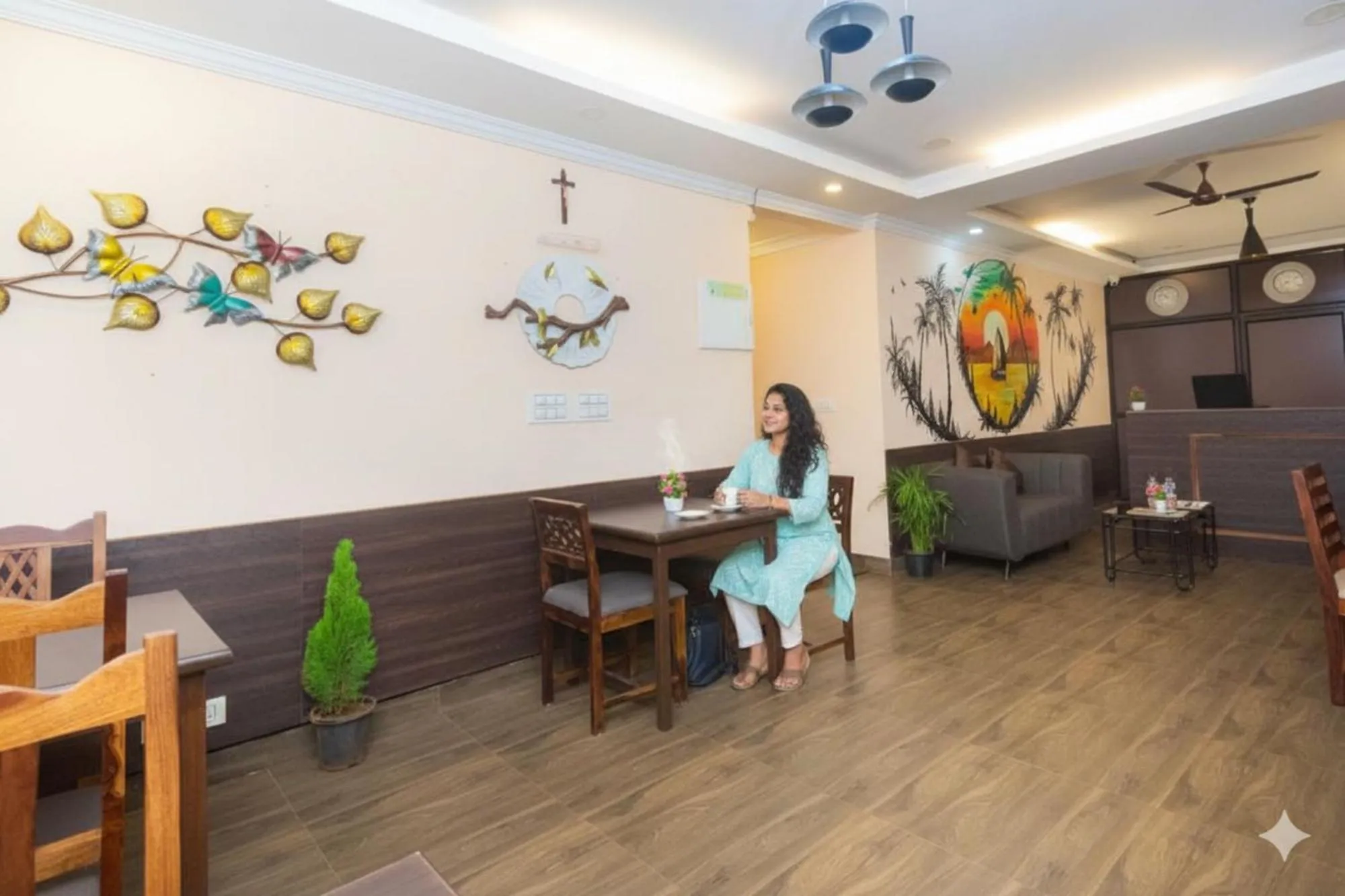 Restaurant/places to eat in Hotel Spring Height Hotels Near Mall De Goa