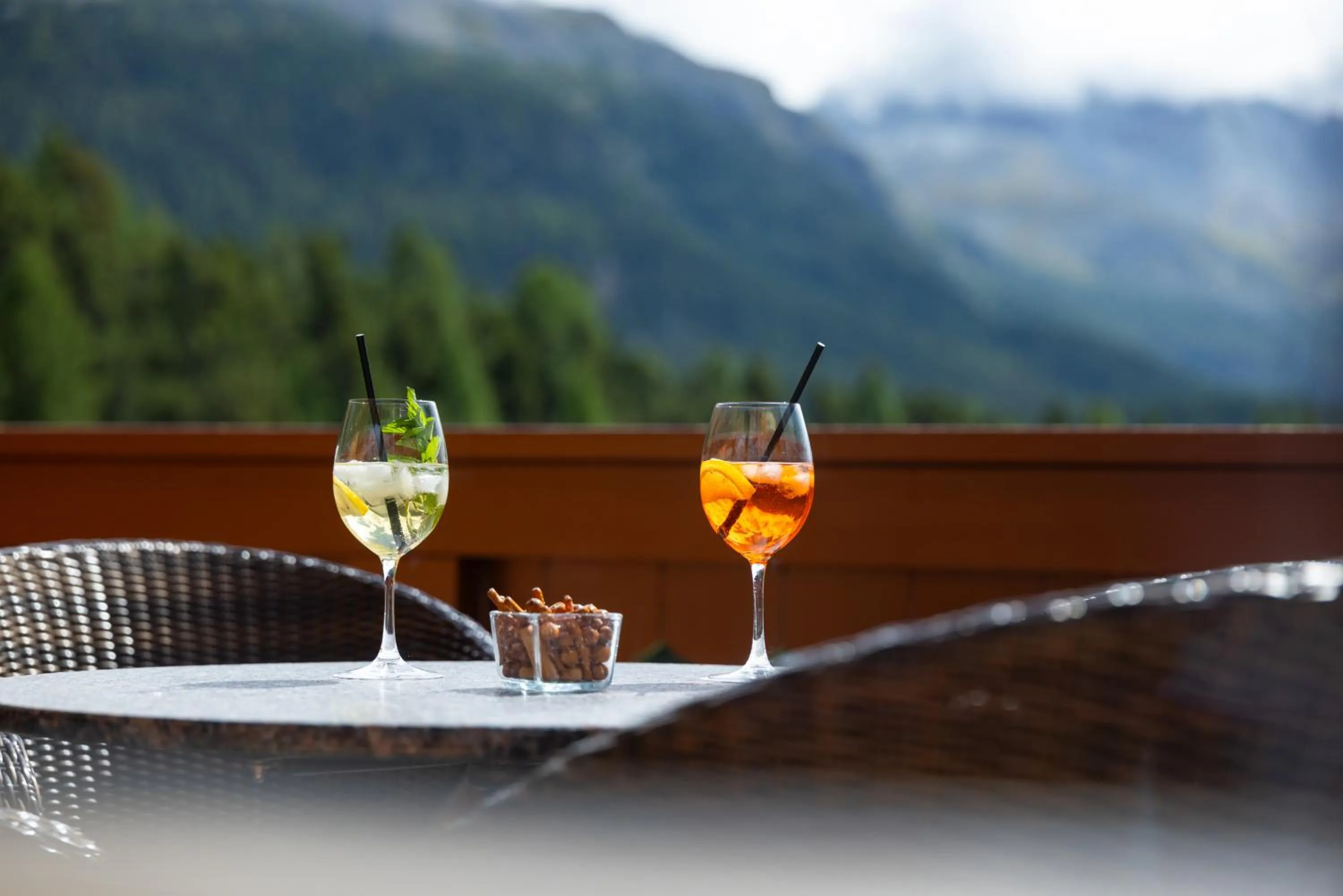 Balcony/Terrace in Hotel Chesa Spuondas