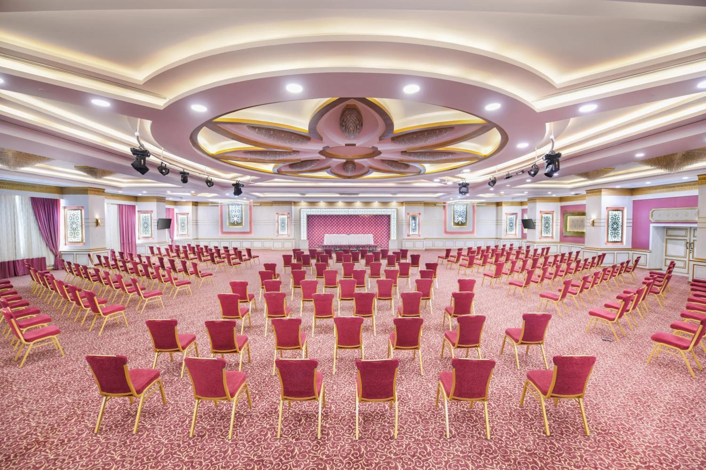 Property building in Tolip Gardens Hotel