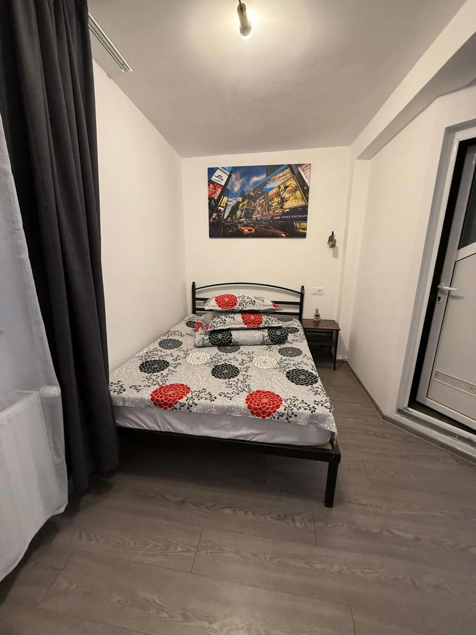 Quadruple Room with Private Bathroom - single occupancy in Casa Bucovineană