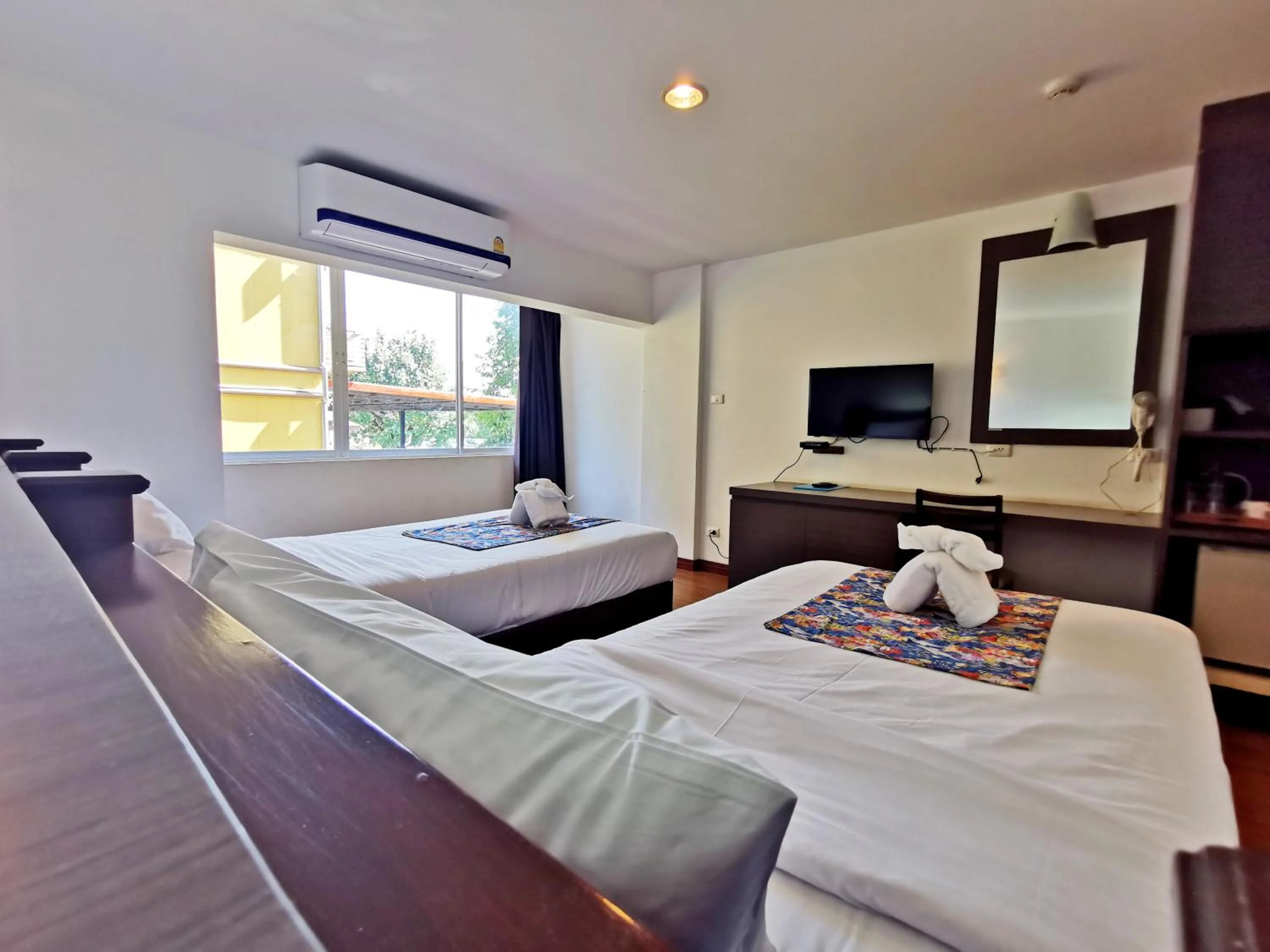 Bedroom in Sea Paradise Hotel Sattahip