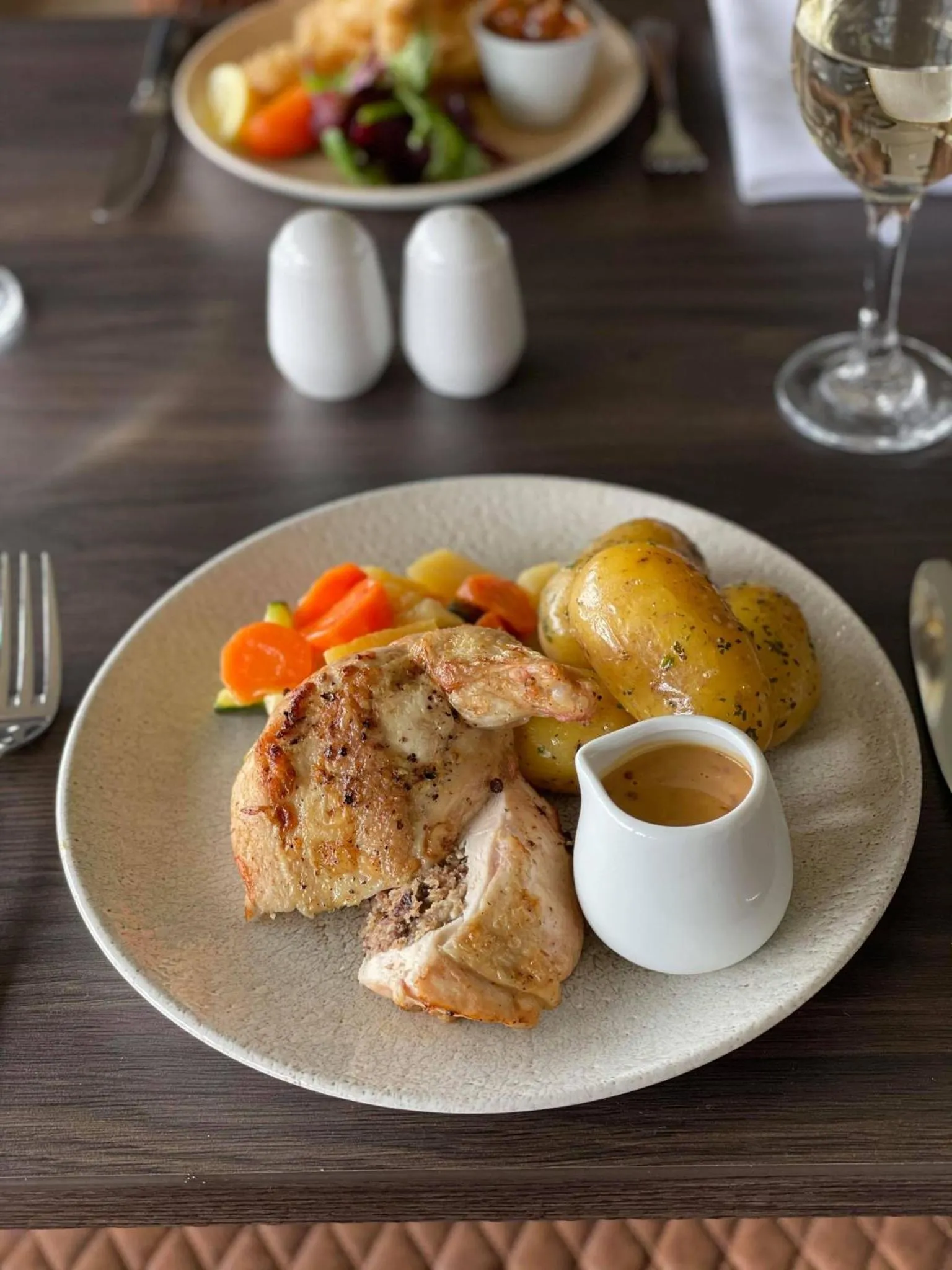 Food and drinks in The Inn At Charlestown