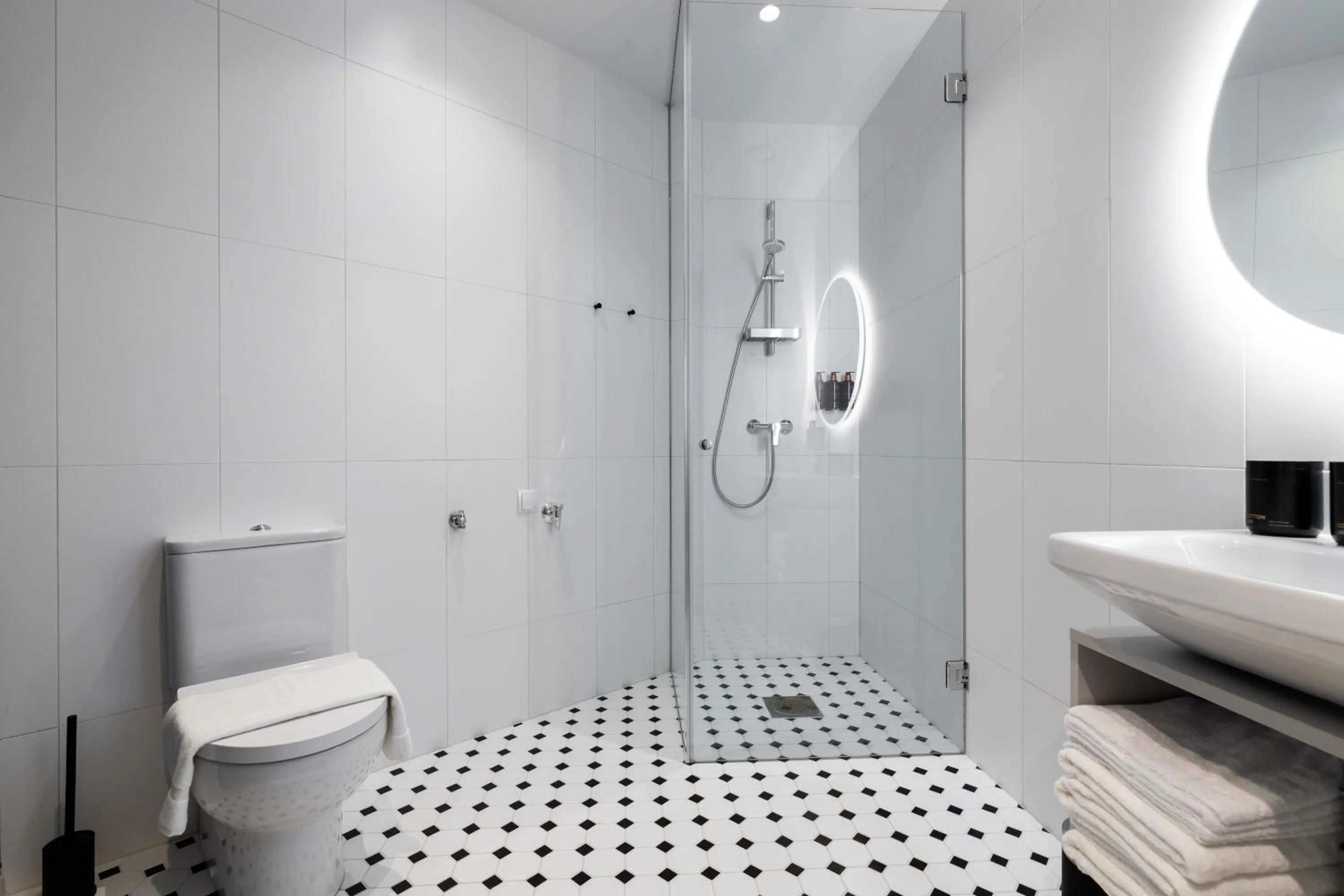 Bathroom in Bob W Tallinn City Centre - Ambassador