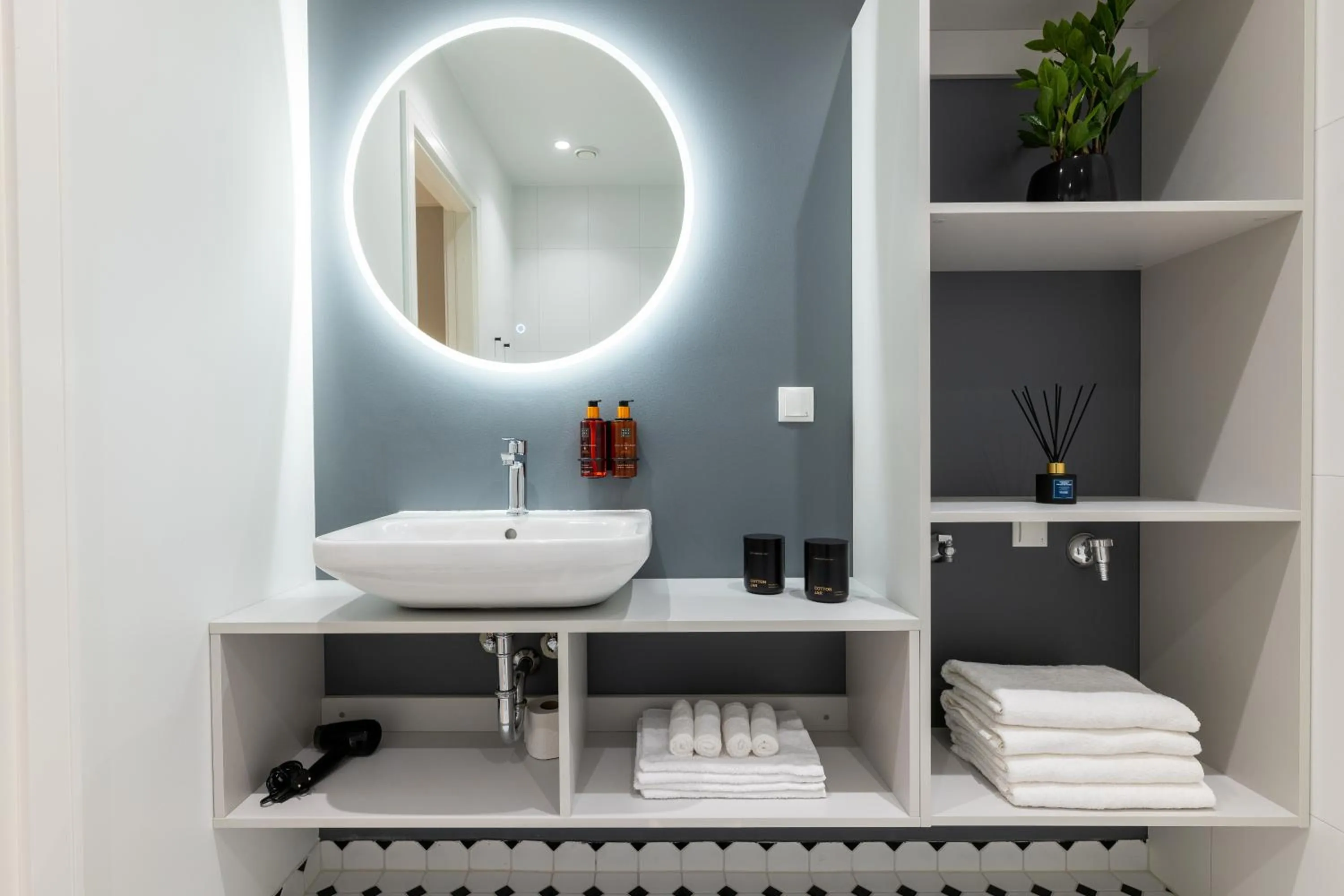 Bathroom in Bob W Tallinn City Centre - Ambassador