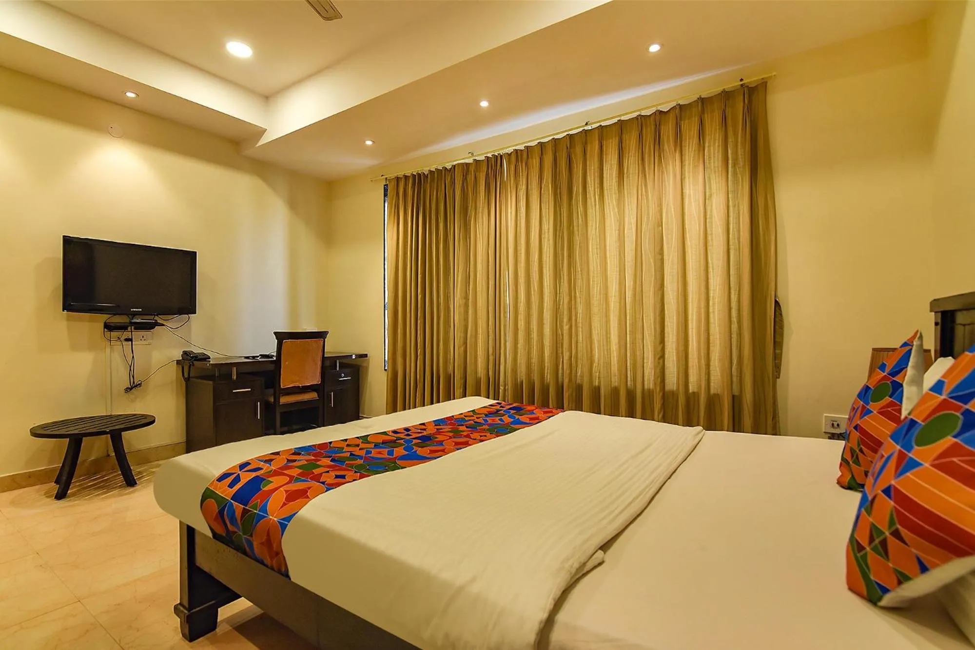 Bed in FabHotel All In One Saltlake - Opp BJ Market Complex