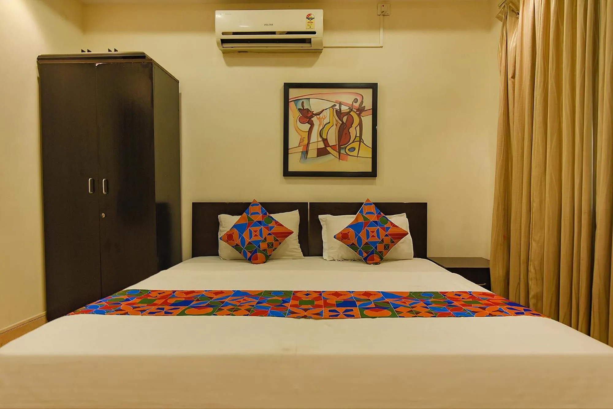 Bed in FabHotel All In One Saltlake - Opp BJ Market Complex