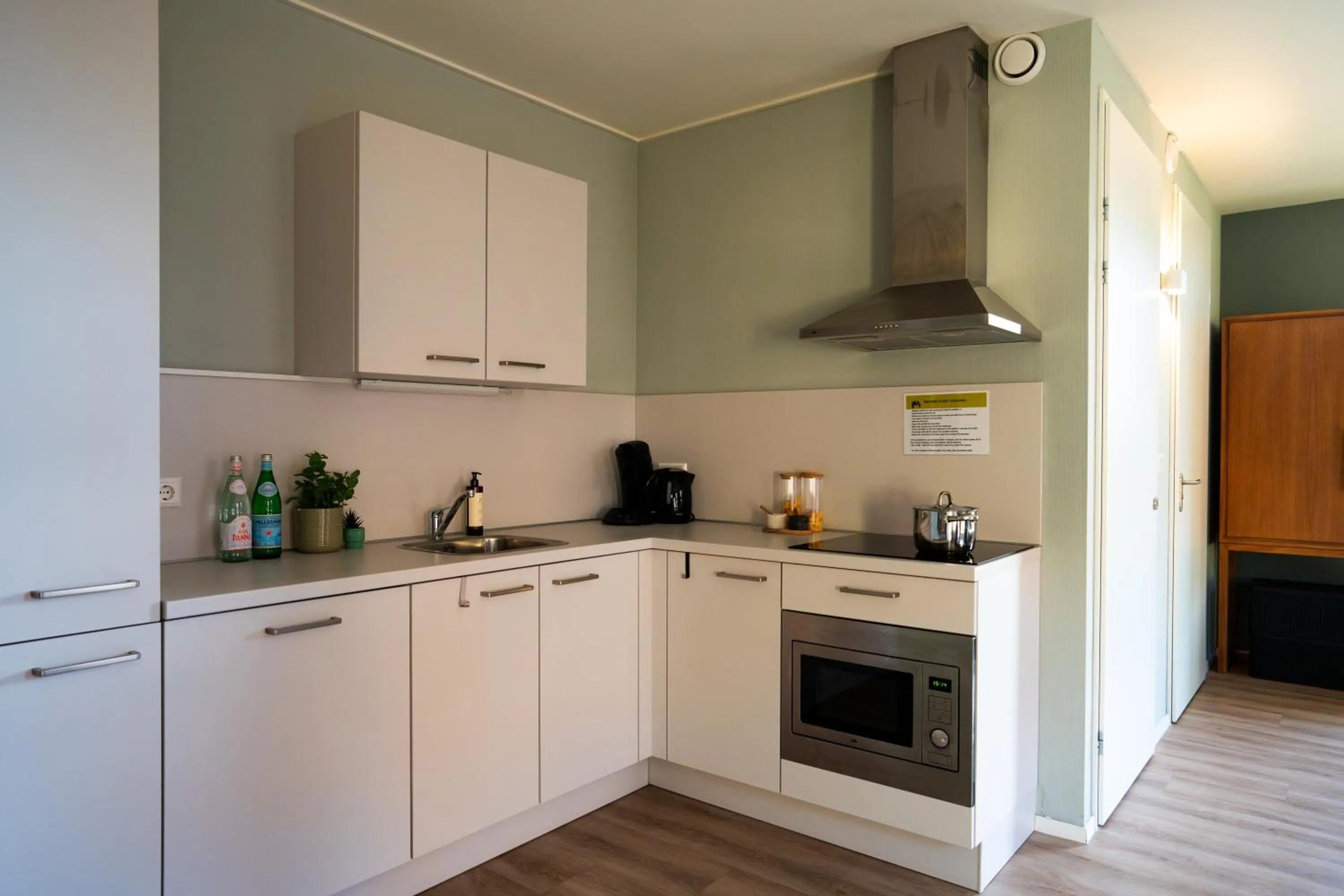 kitchen in Short Stay Wageningen