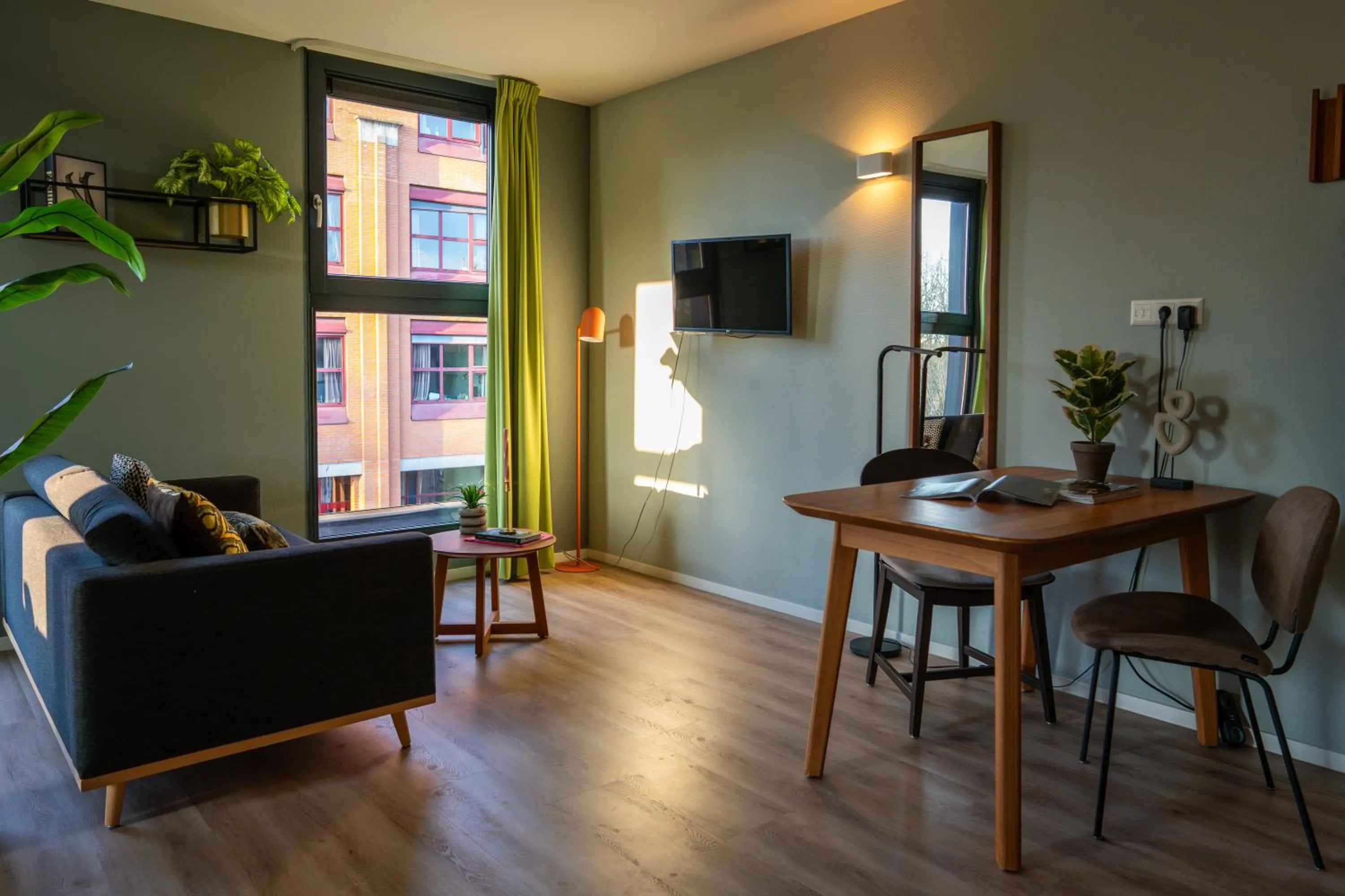 TV and multimedia in Short Stay Wageningen