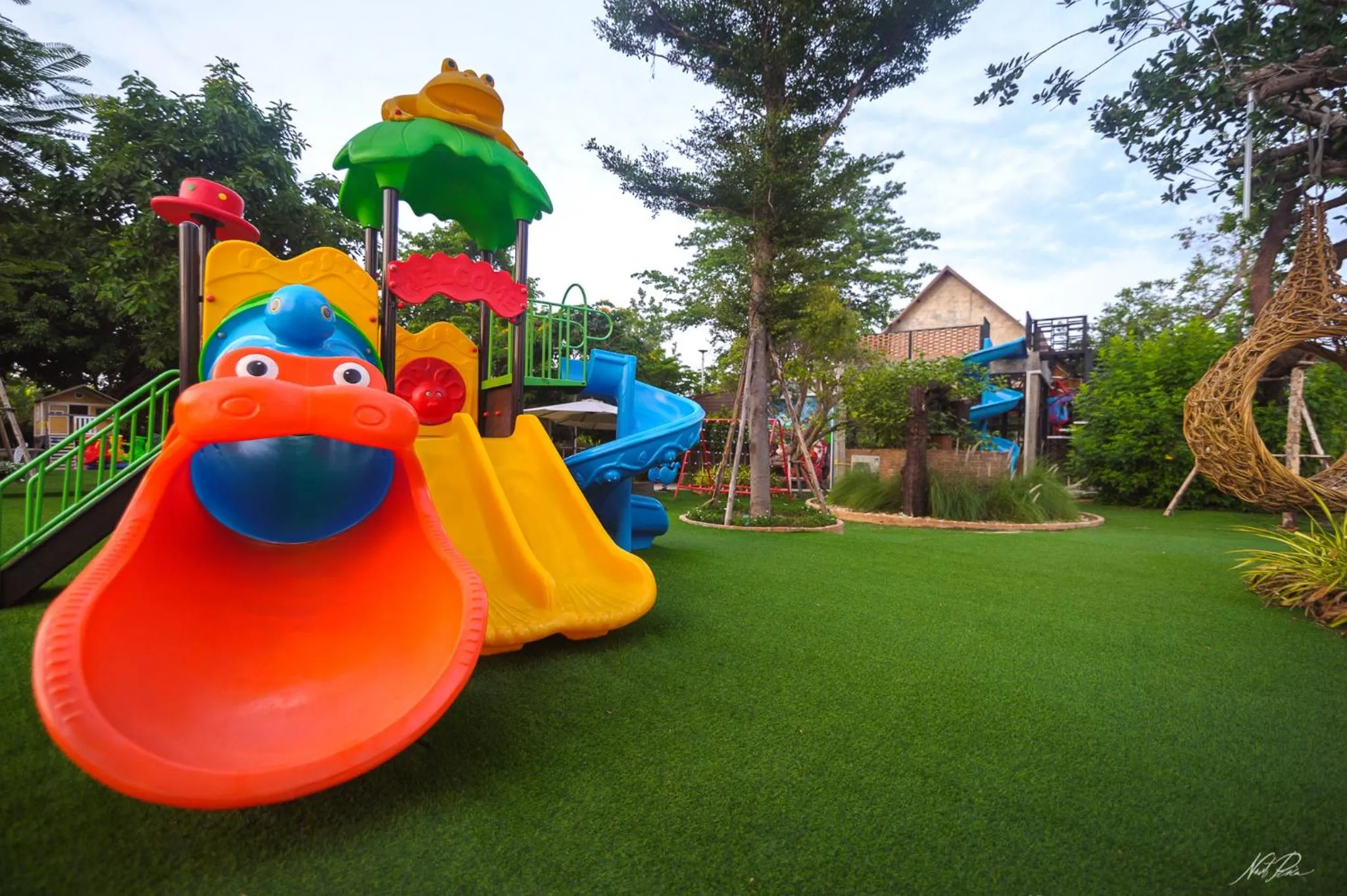 Children play ground in ไร่บำรุงผล Raibumrungphol