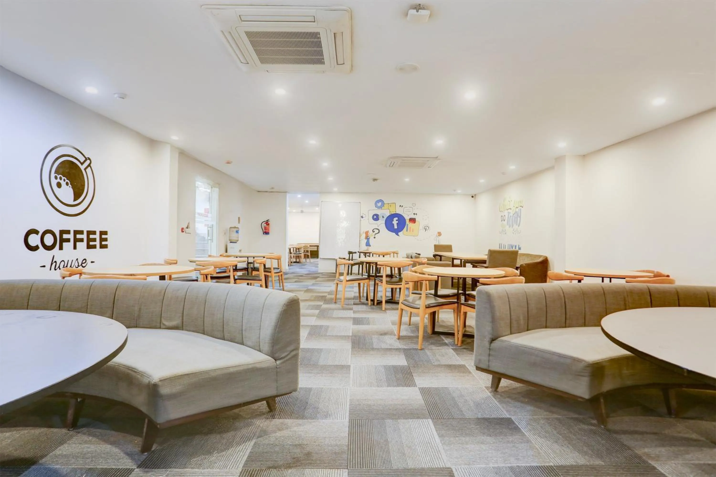 Other in Townhouse Sector 64 Near WorldMark Gurugram Formerly Vero