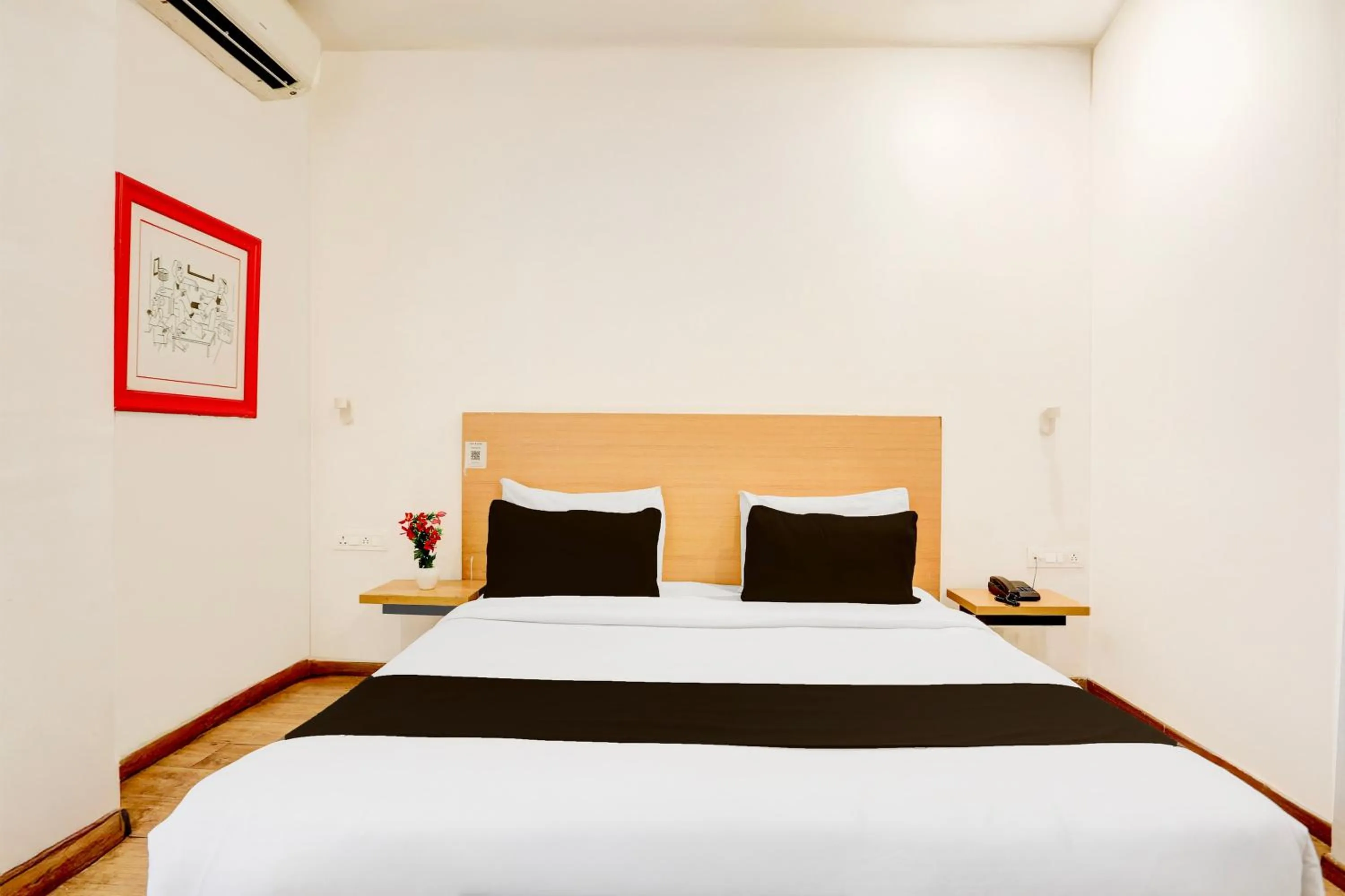 Bedroom, Bed in Townhouse Sector 64 Near WorldMark Gurugram Formerly Vero