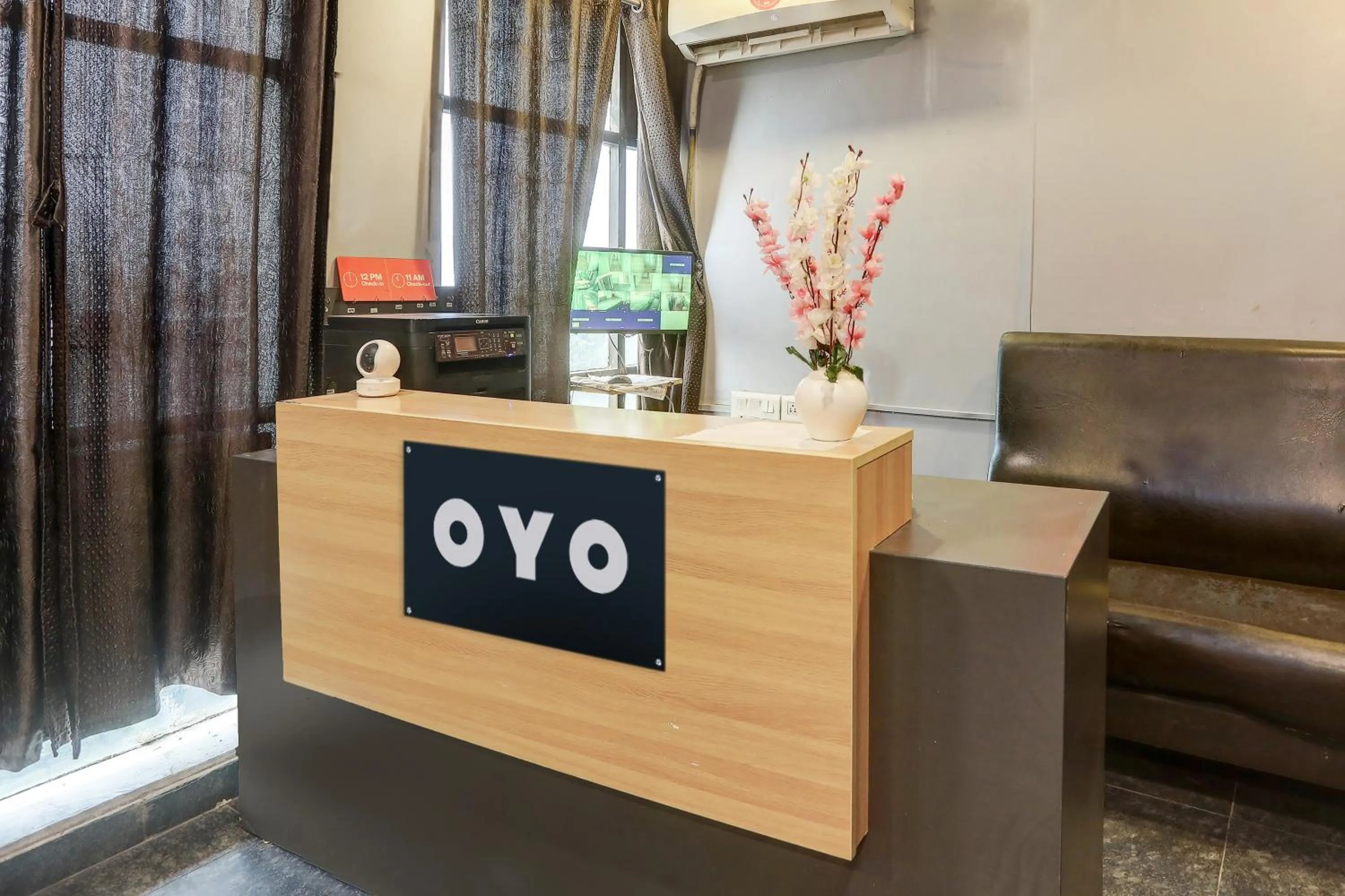 Lobby or reception in OYO 76687 HYD620-MOCA