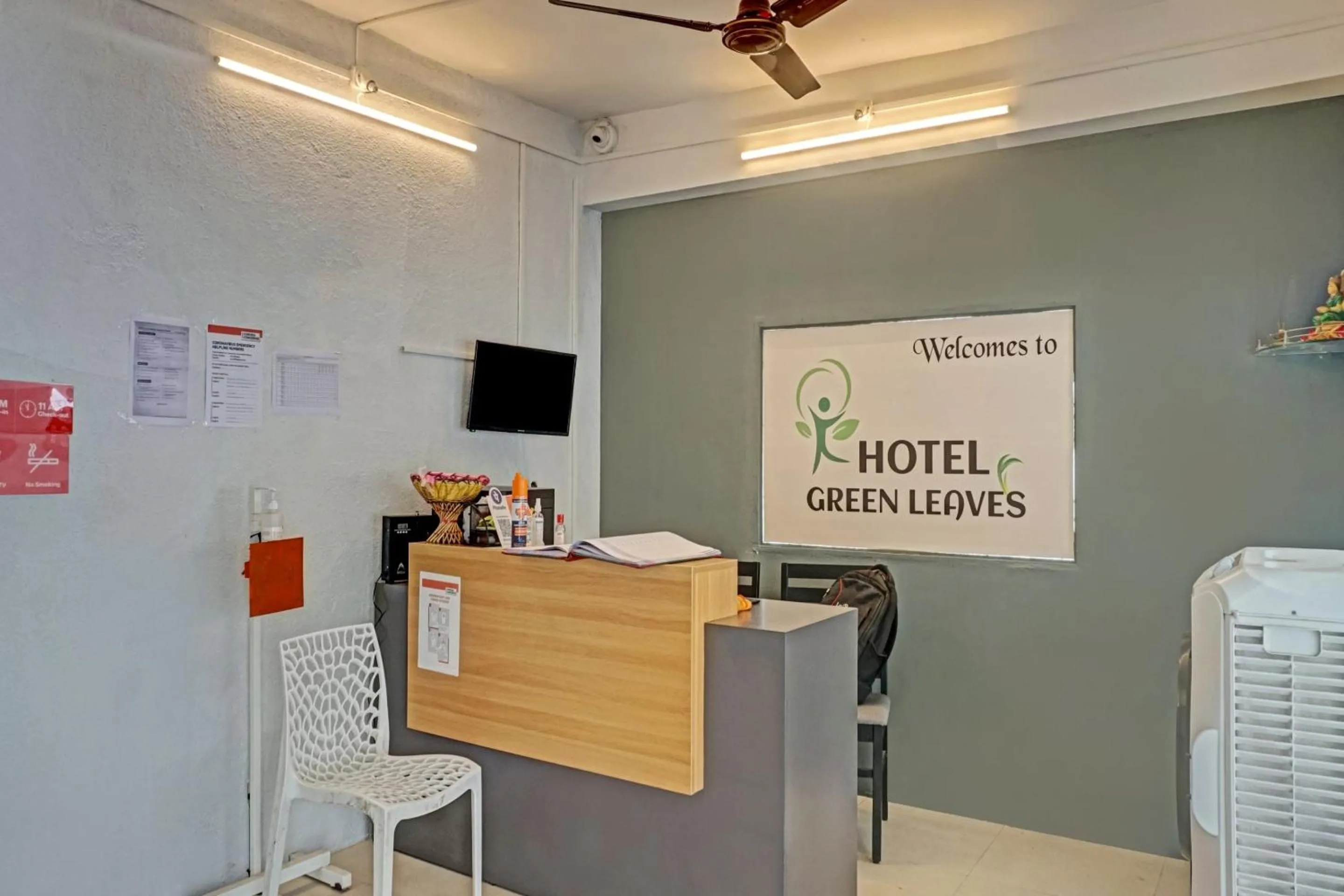 Lobby or reception in Hotel O Green Leaves