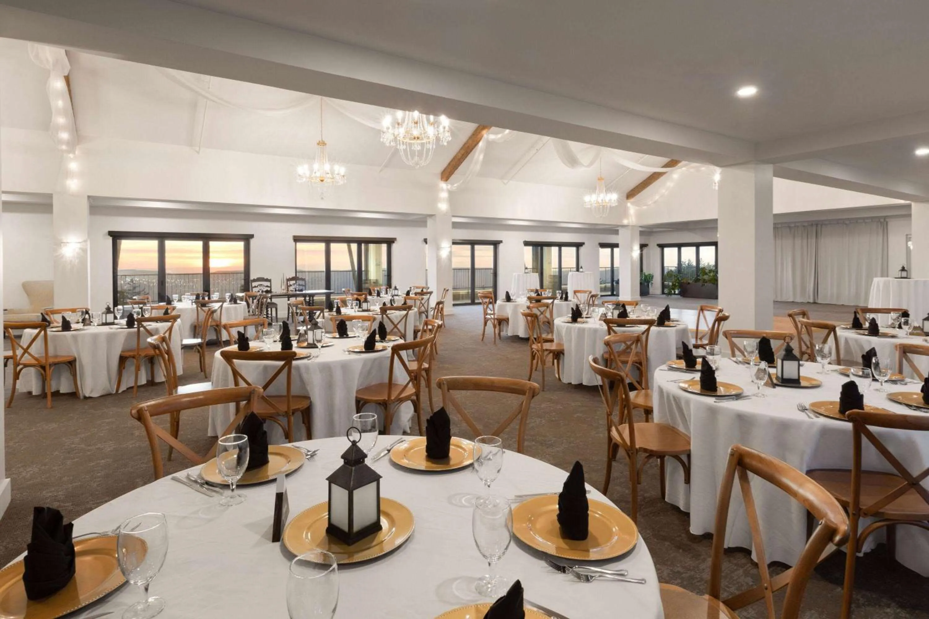 Banquet/Function facilities in Corduroy Inn and Lodge, Trademark Collection by Wyndham
