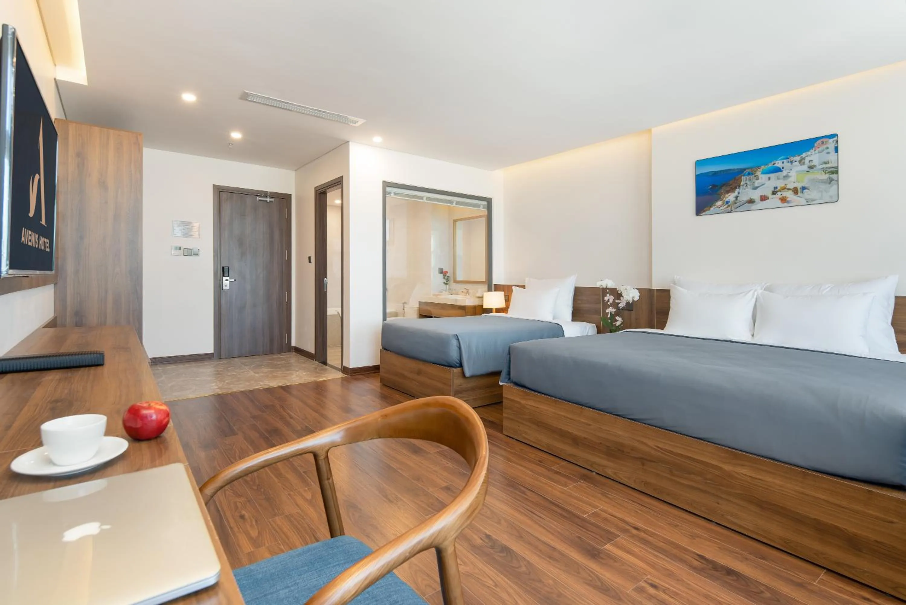 Photo of the whole room in Avenis Hotel