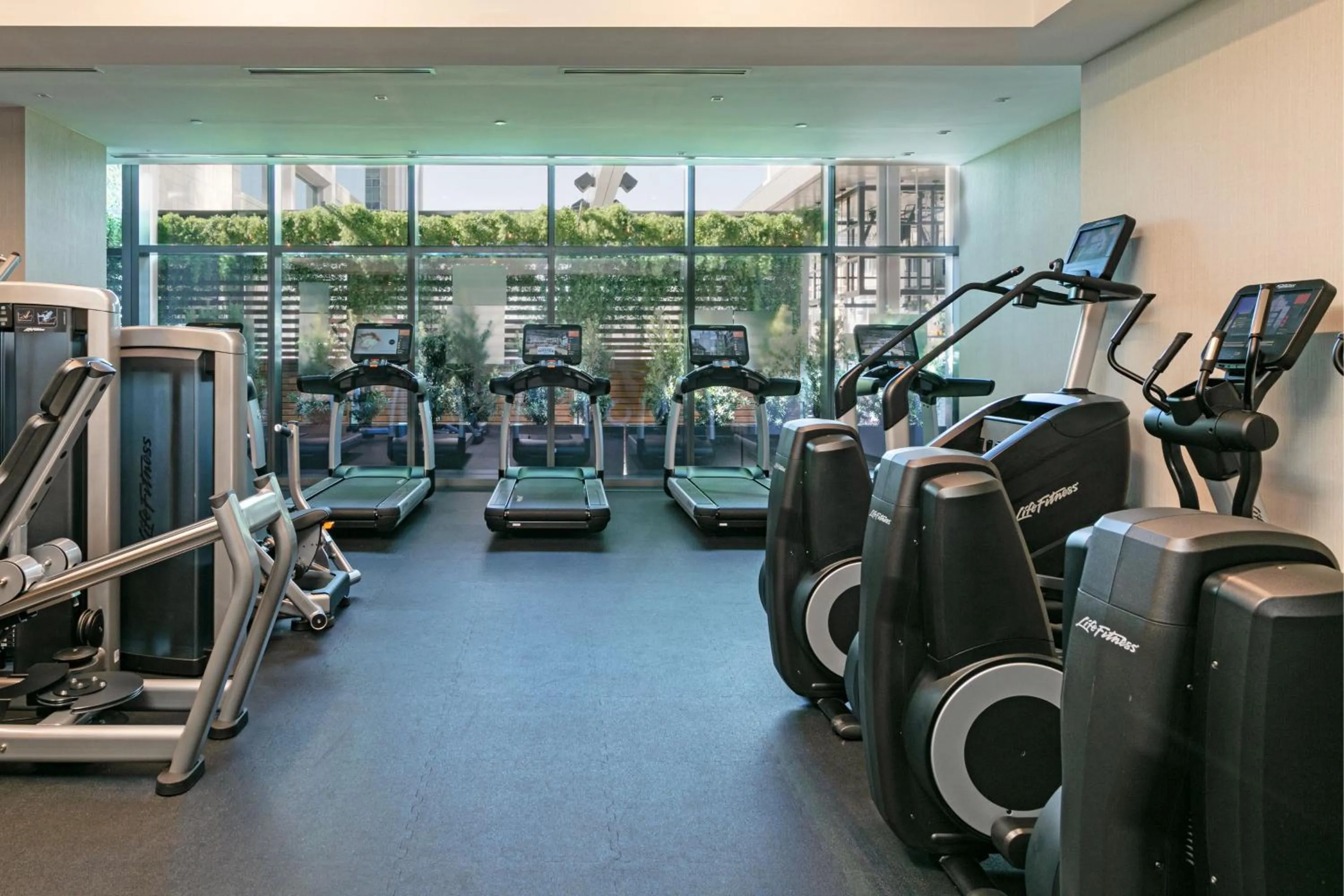 Fitness centre/facilities in JW Marriott Charlotte