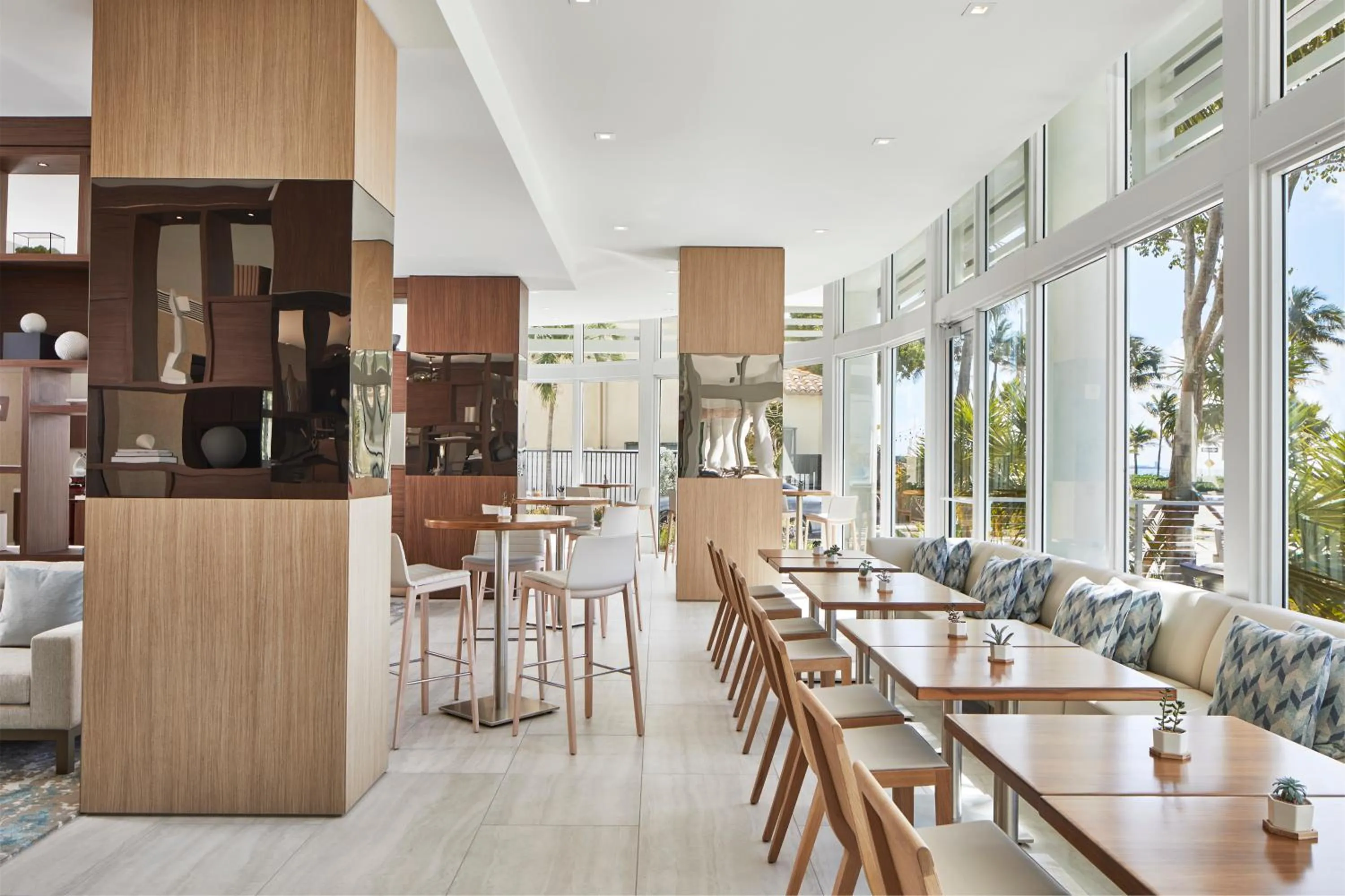 Restaurant/places to eat in AC Hotel by Marriott Fort Lauderdale Beach