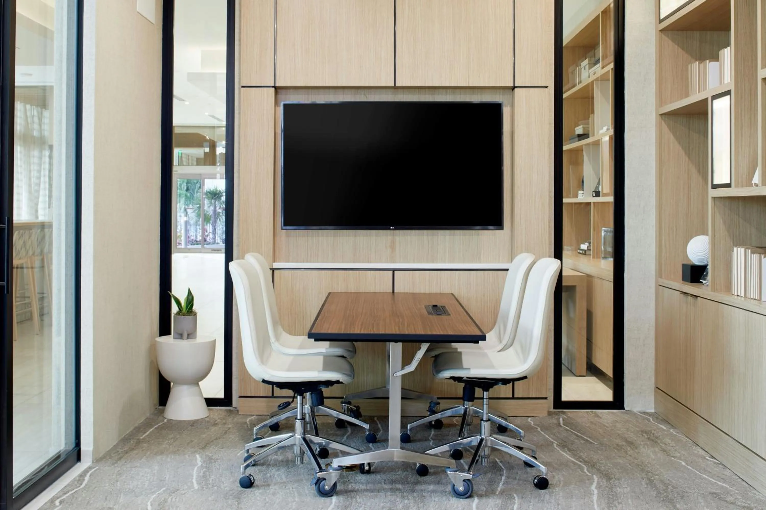 Meeting/conference room in AC Hotel by Marriott Fort Lauderdale Beach