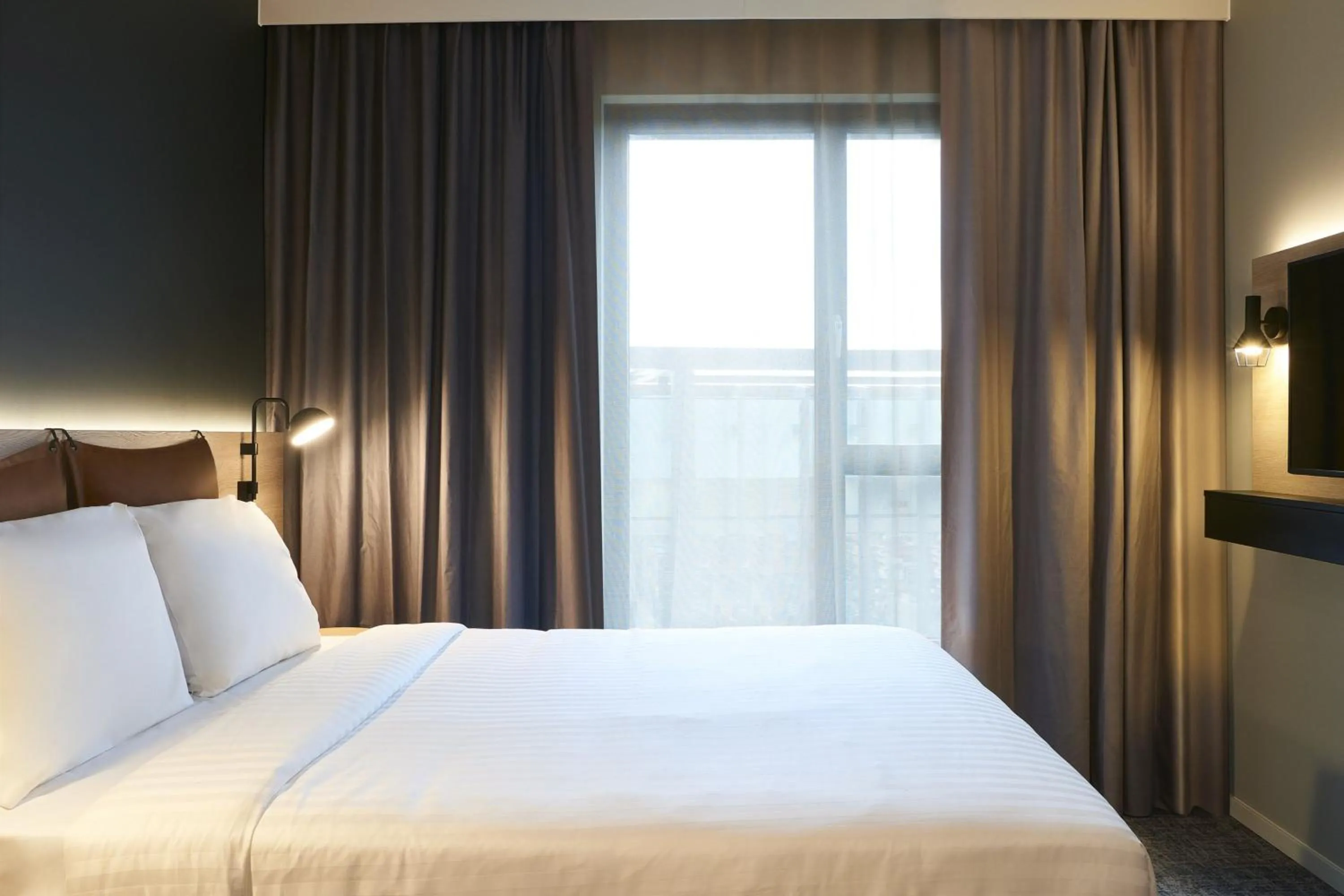 Bedroom, Bed in Moxy Chester