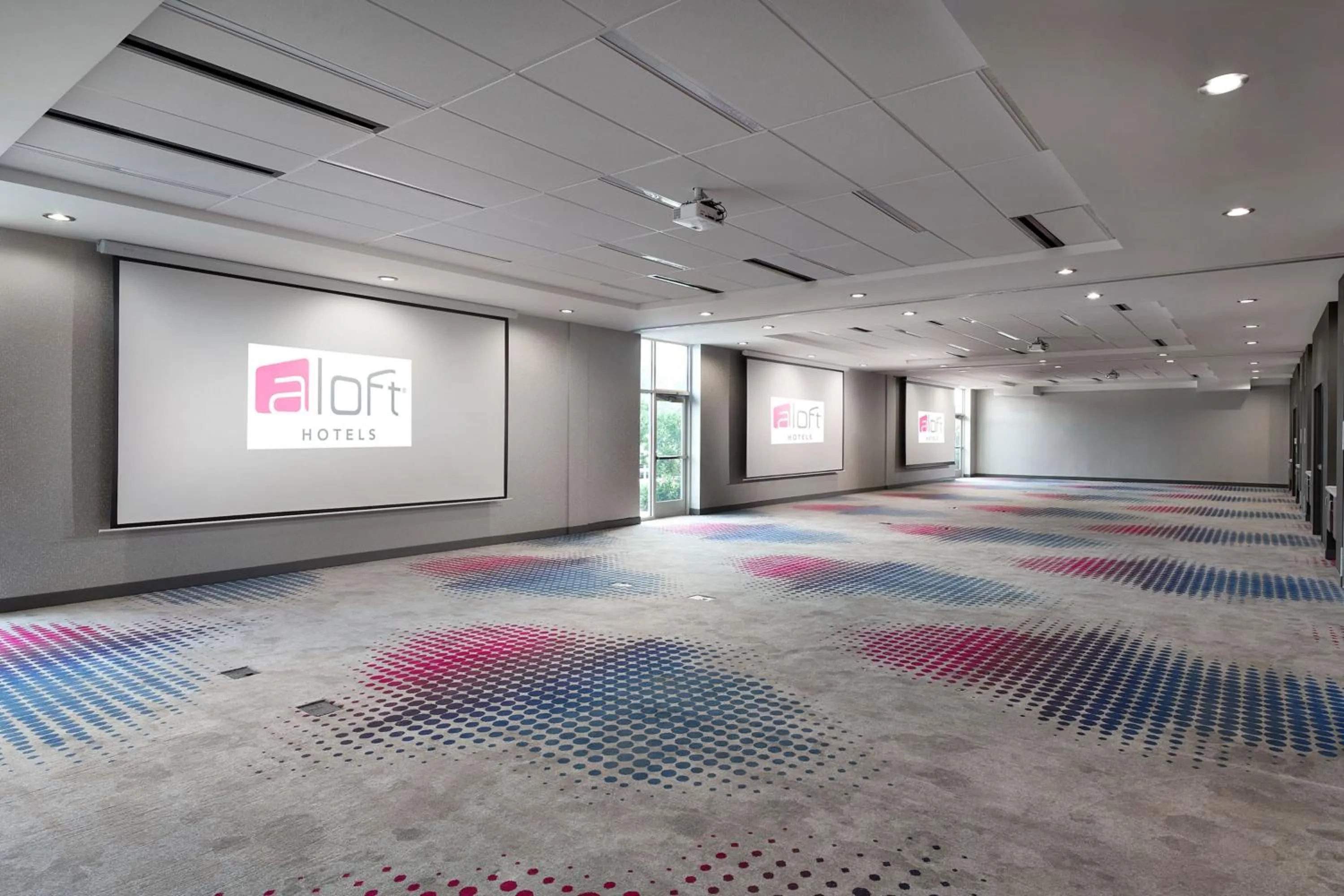 Meeting/conference room in Aloft Orlando International Drive by Marriott