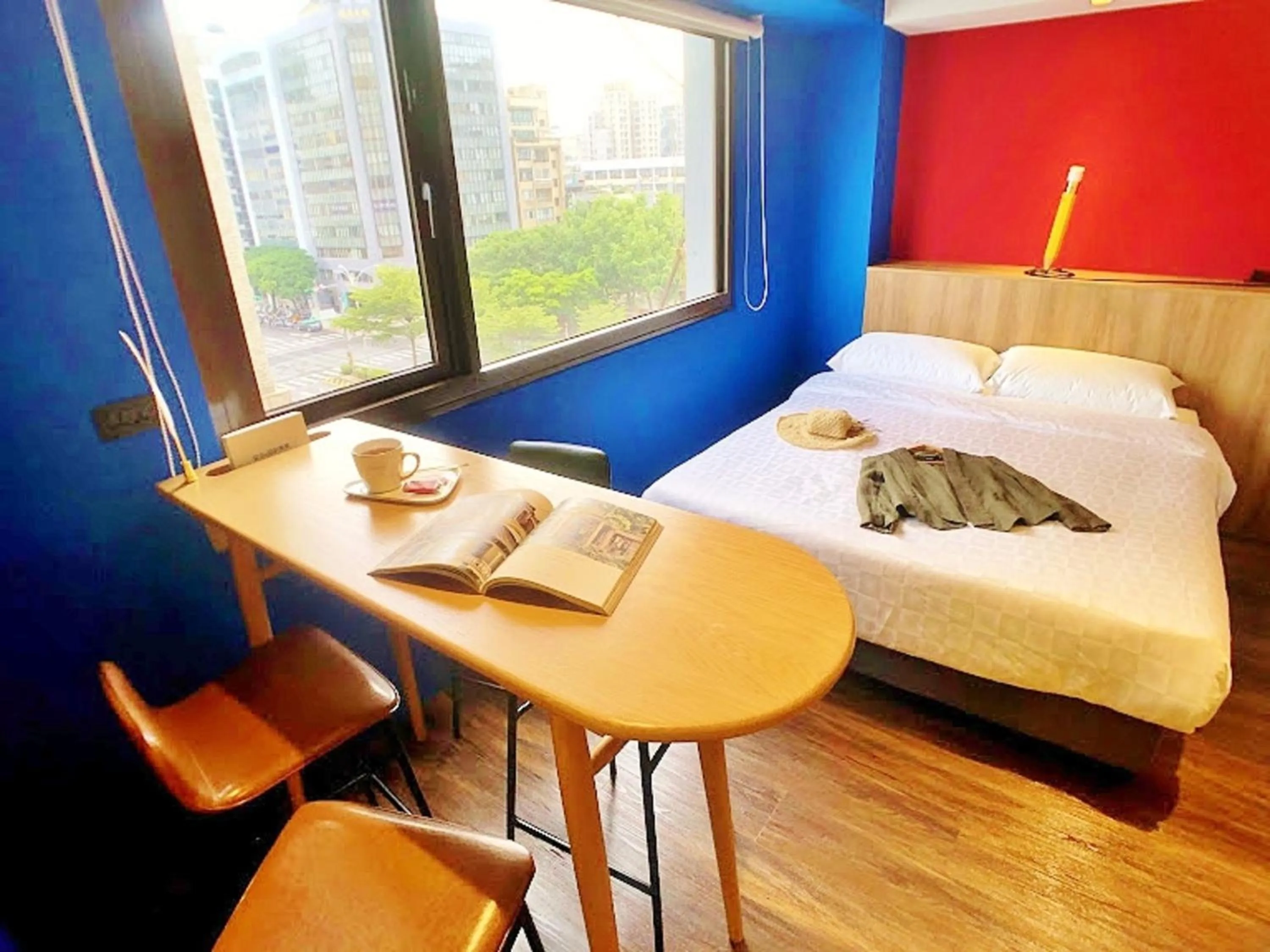 Bed in Journey Town Inn