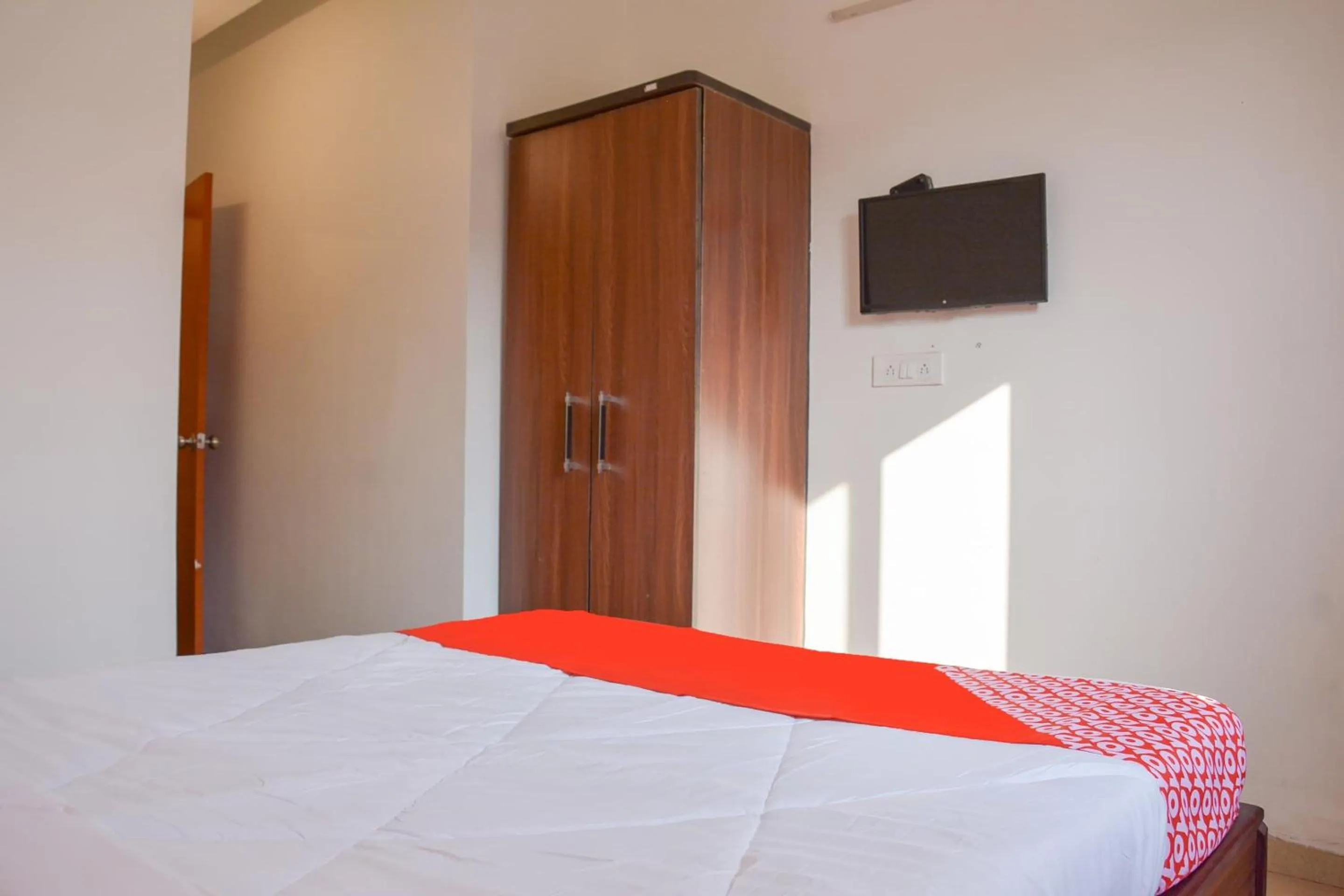 Bedroom, Bed in Super Collection O Sayhallo Kanchan