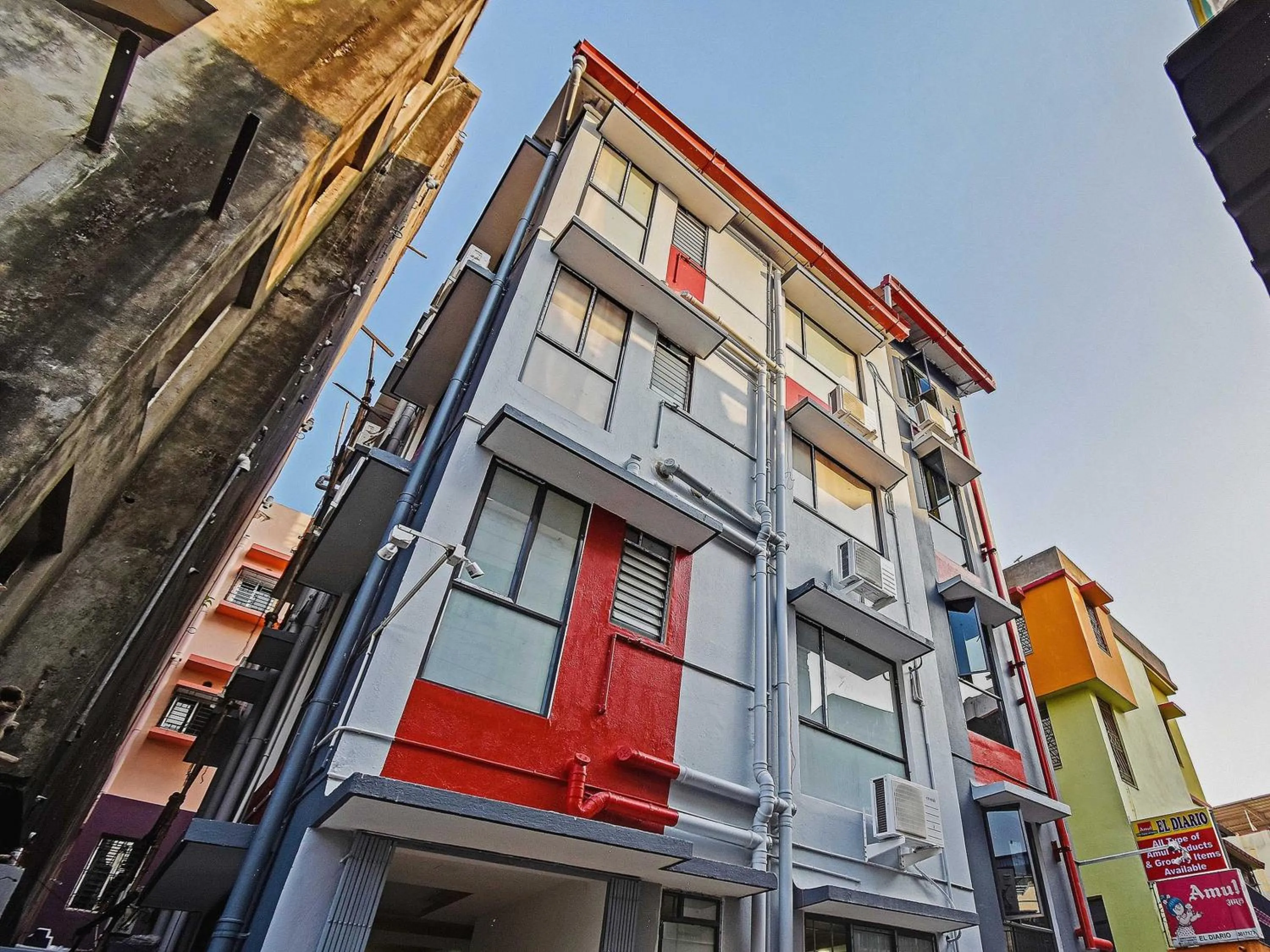 Facade/entrance in Hotel O Om Shanti Palace
