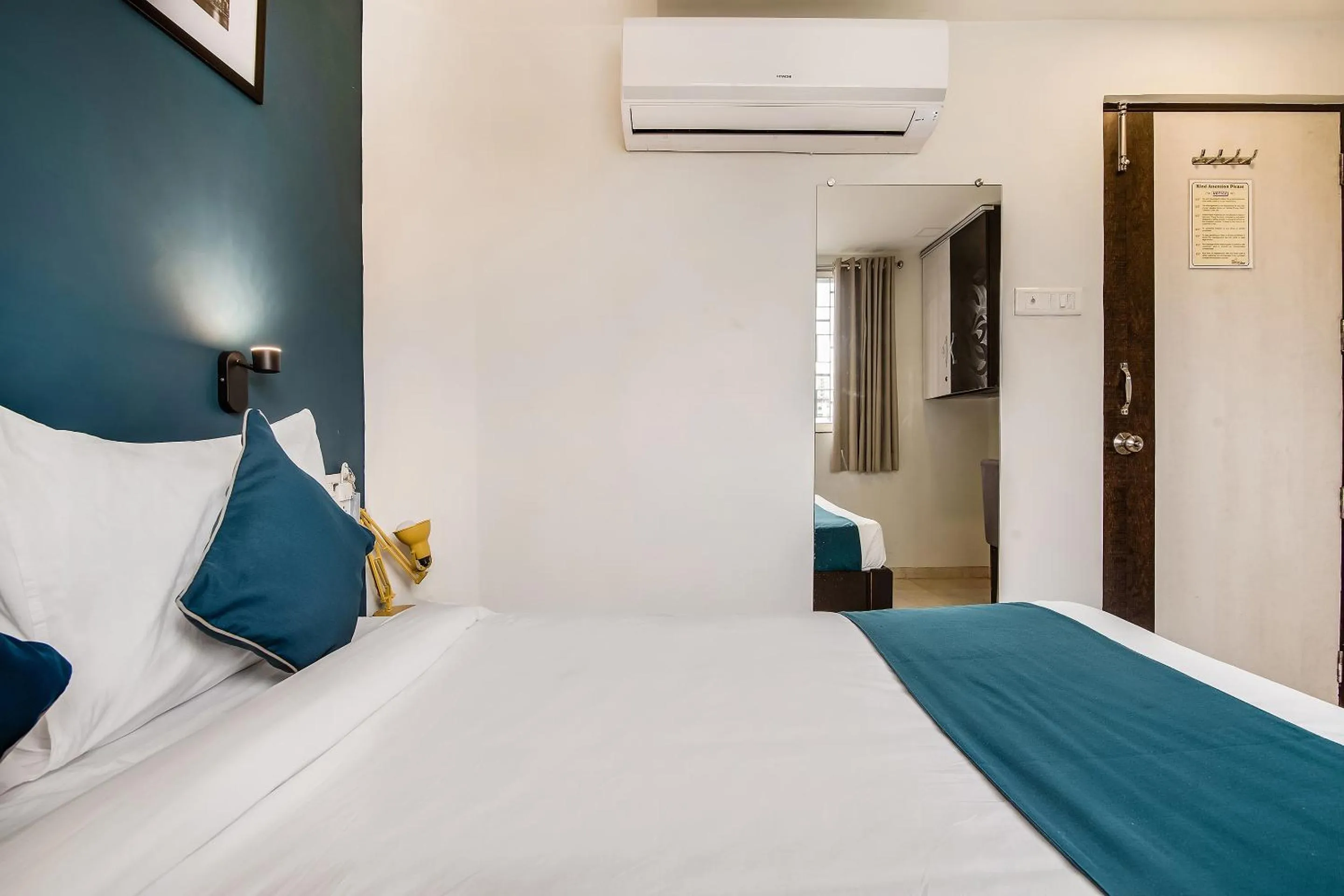 Bedroom, Bed in Hotel O Nirsukh Palace