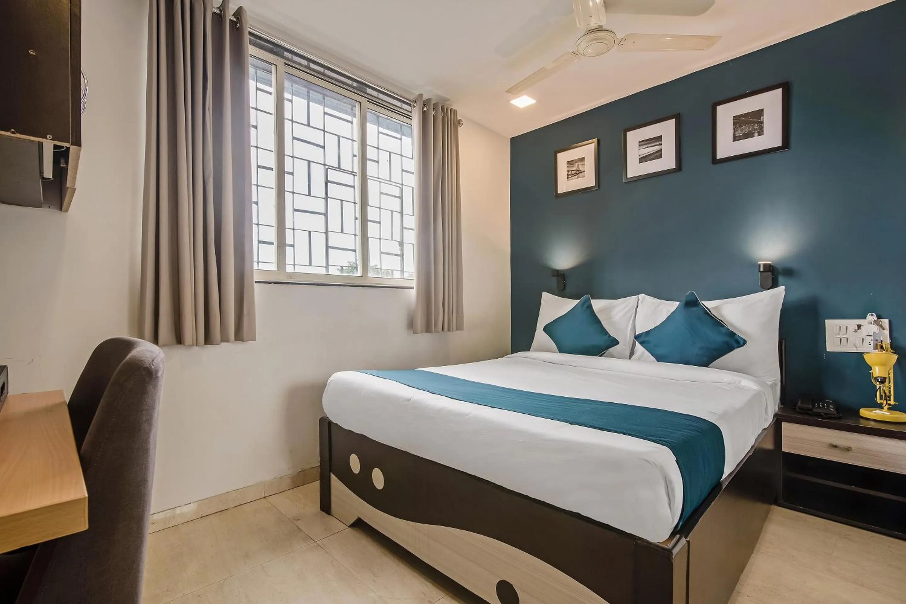 Bedroom, Bed in Hotel O Nirsukh Palace