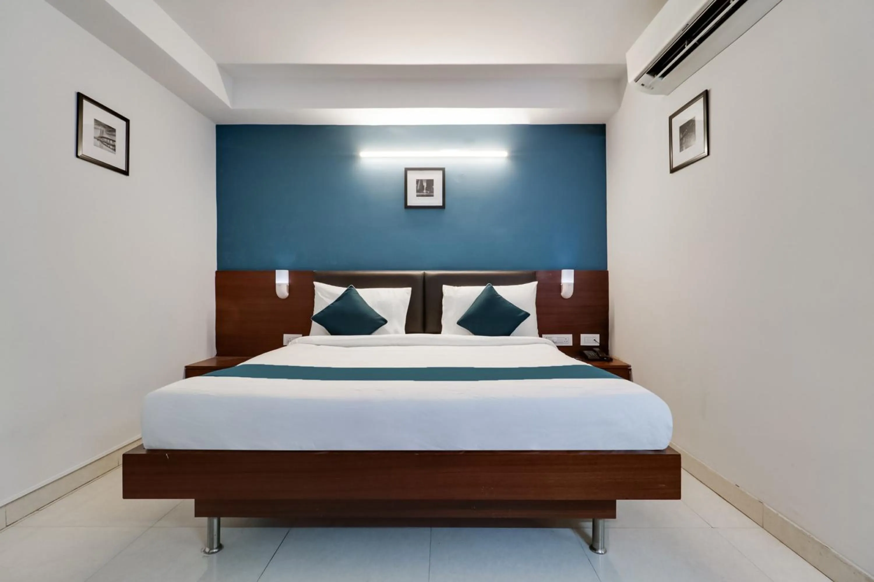 Other, Bed in Super Hotel O Stay Inn Maharani Peta