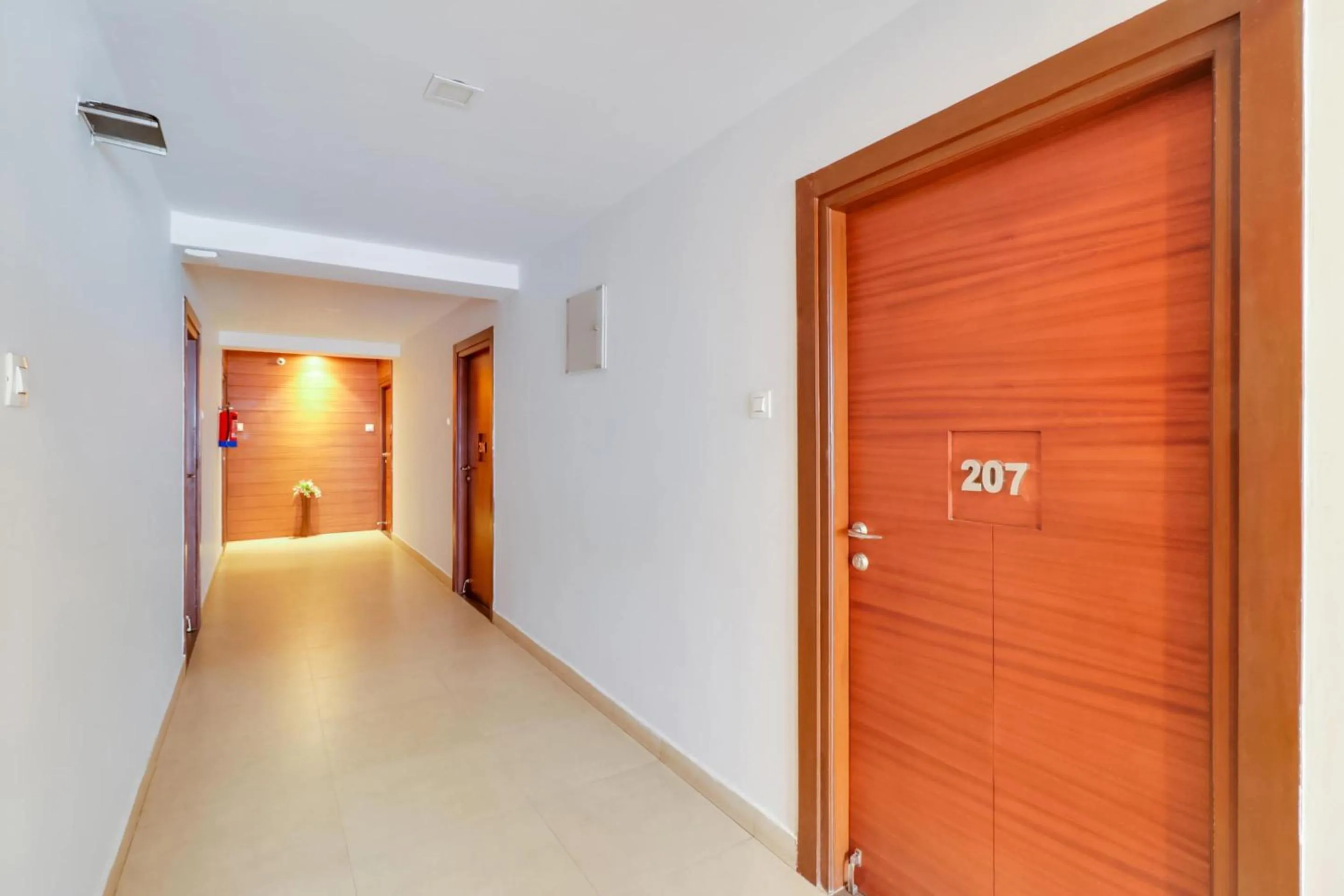 Lobby or reception in Super Hotel O Stay Inn Maharani Peta