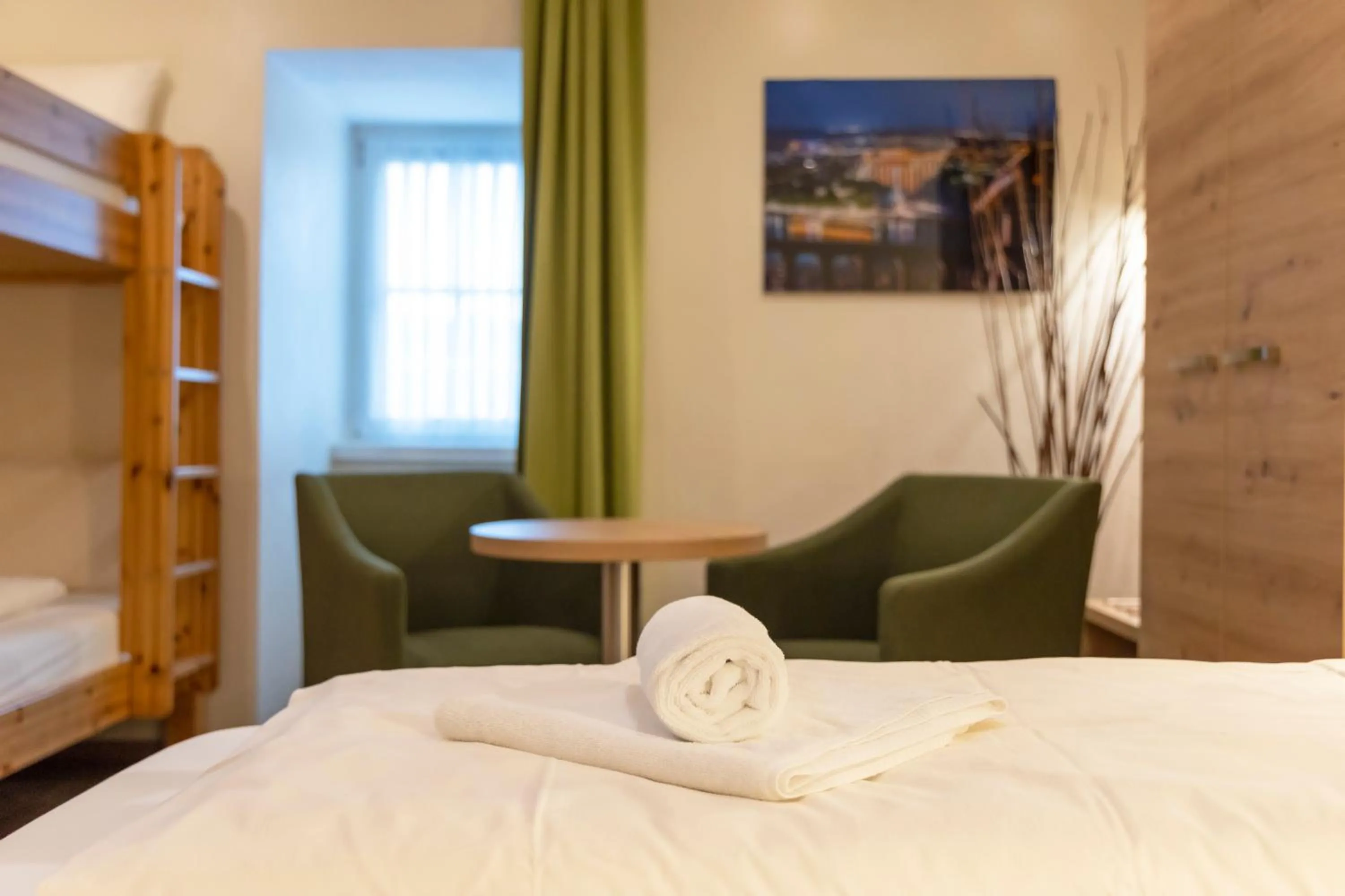 Bed in AKZENT Hotel Restaurant Roter Ochse Rhens bei Koblenz