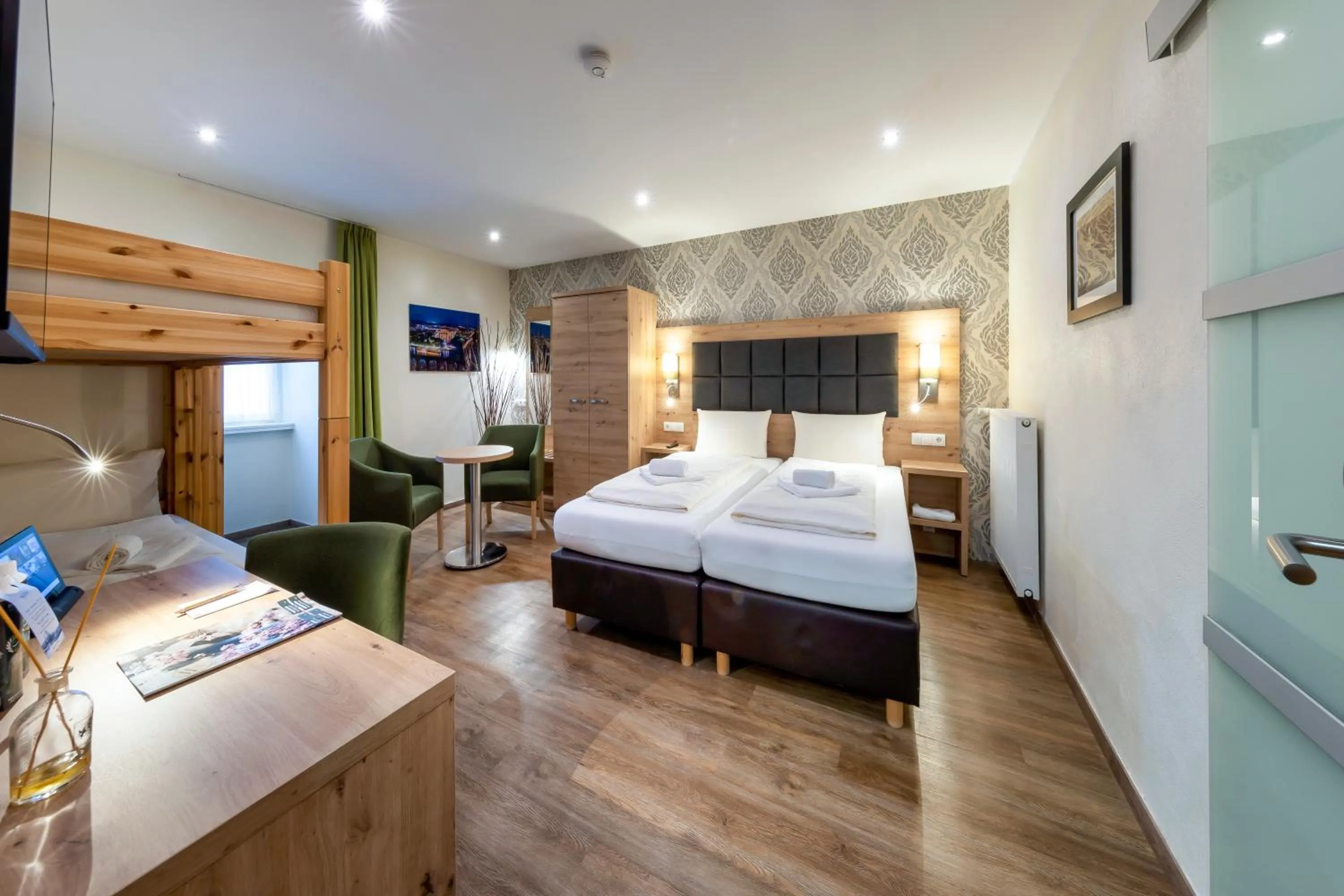 Bed in AKZENT Hotel Restaurant Roter Ochse Rhens bei Koblenz