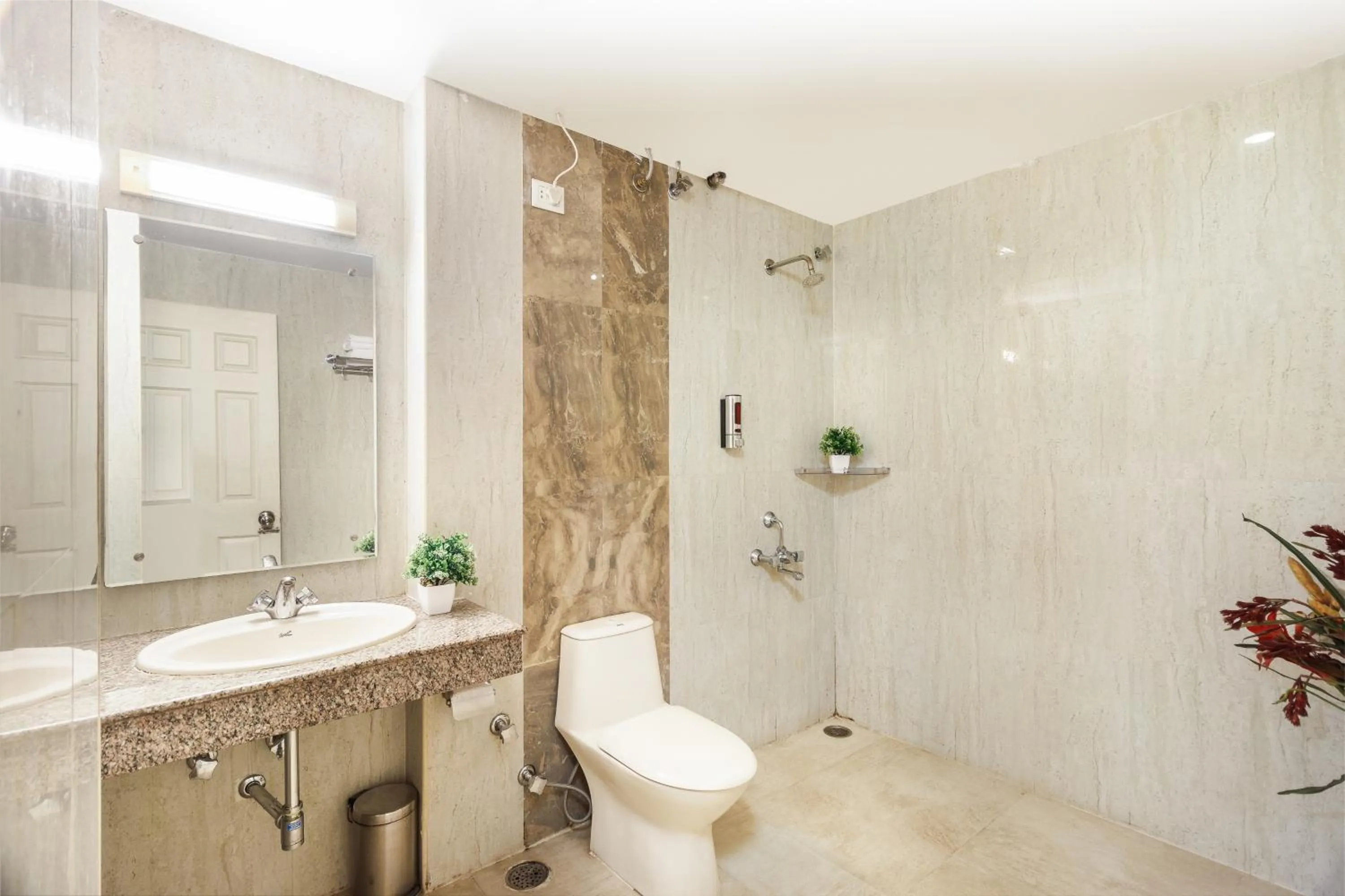 Bedroom in Octave Royal Opera