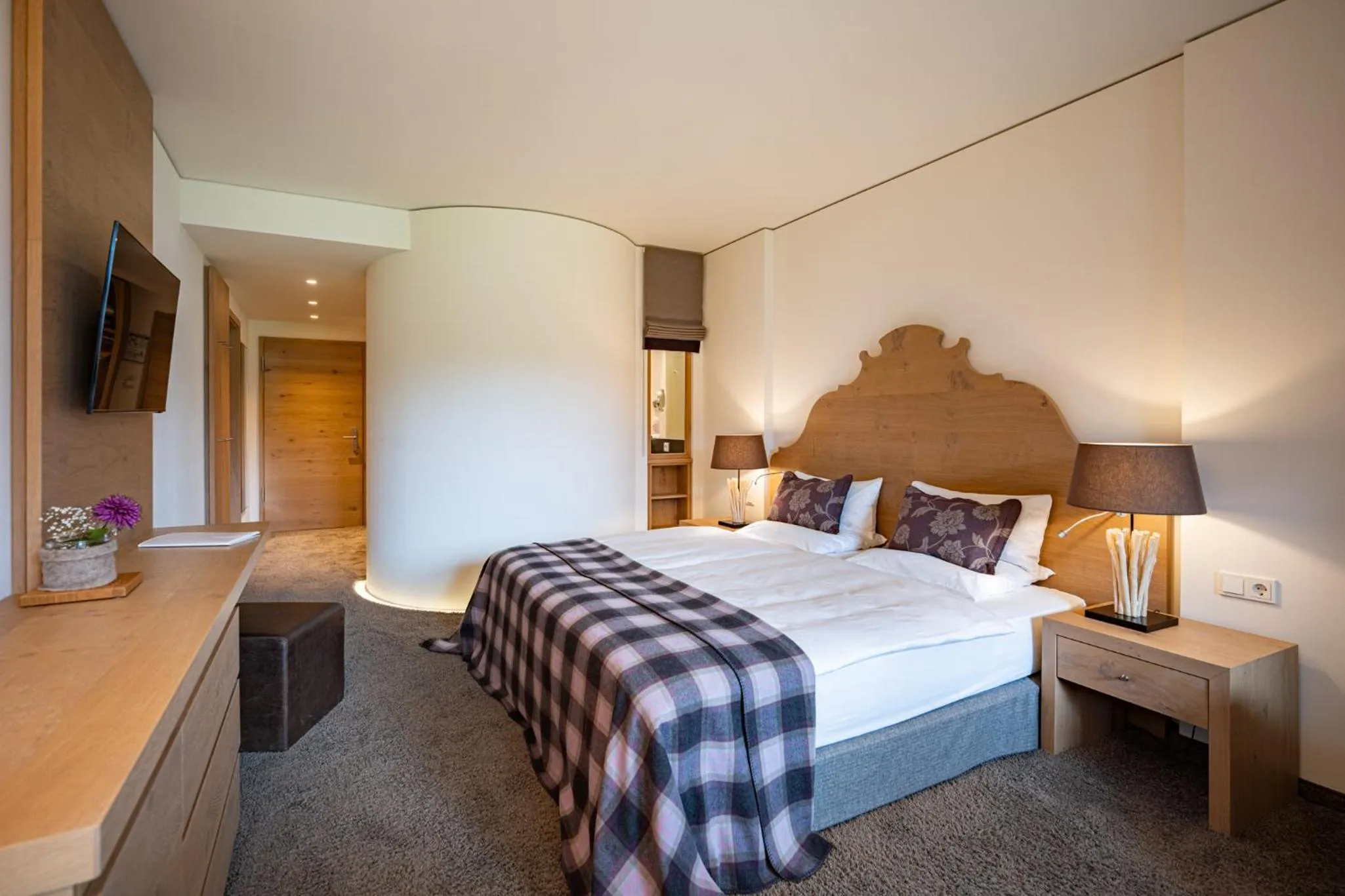 Photo of the whole room, Bed in Hotel Exquisit