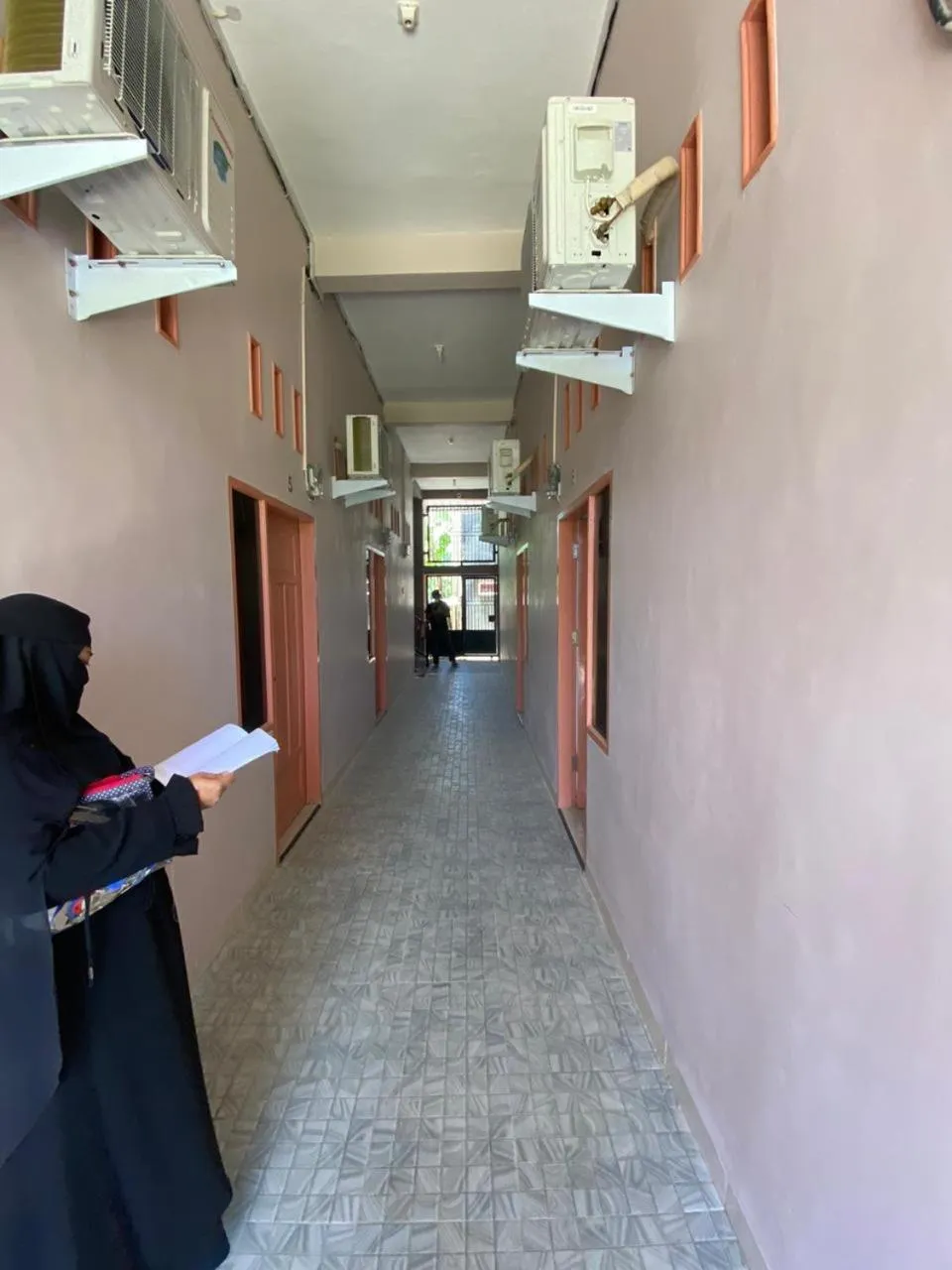 Lobby or reception in Hotel O Almeerah Homestay Syariah Near RS Hermina