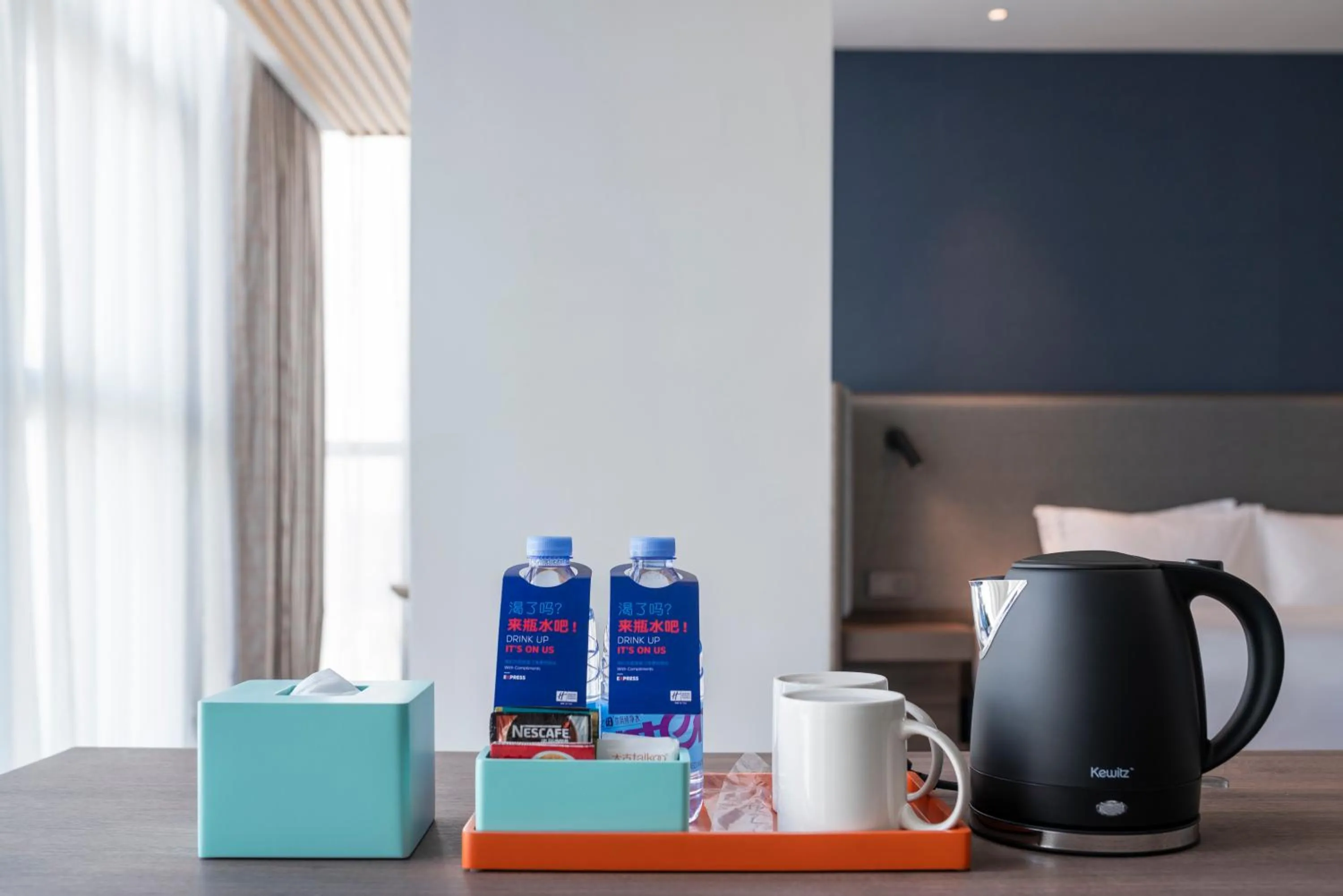 Photo of the whole room in Holiday Inn Express Zhuhai Gongbei by IHG