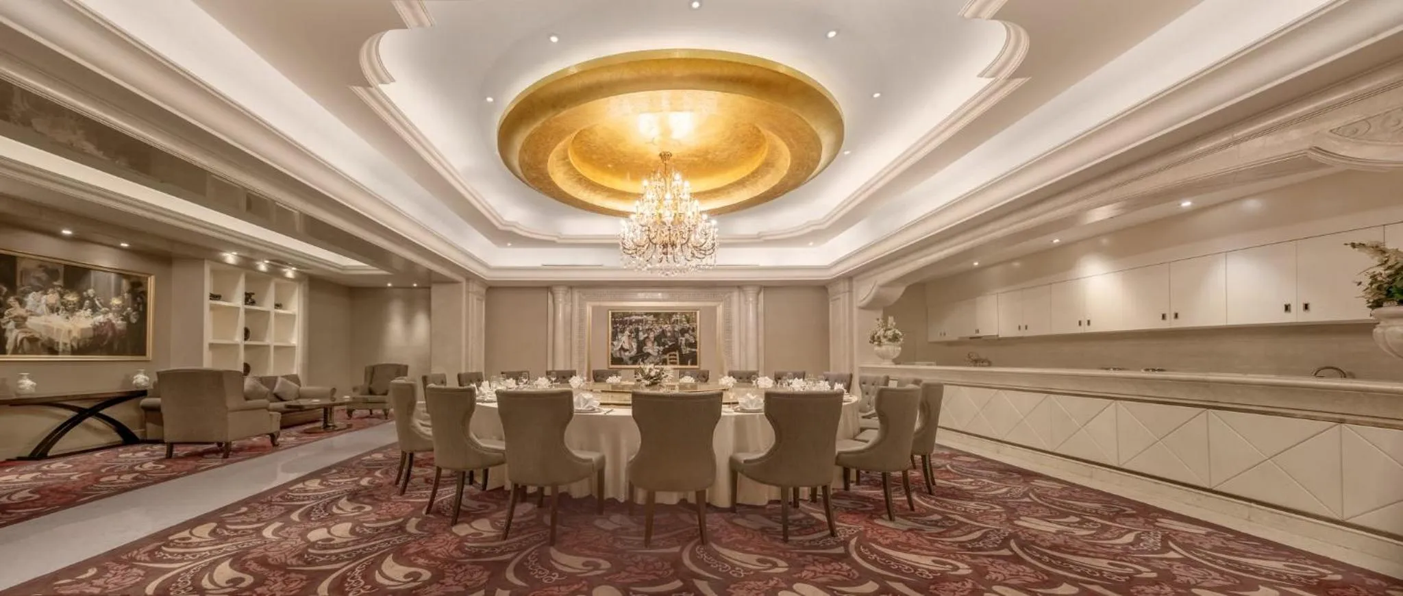 Restaurant/places to eat in Holiday Inn Foshan Nanhai Central by IHG