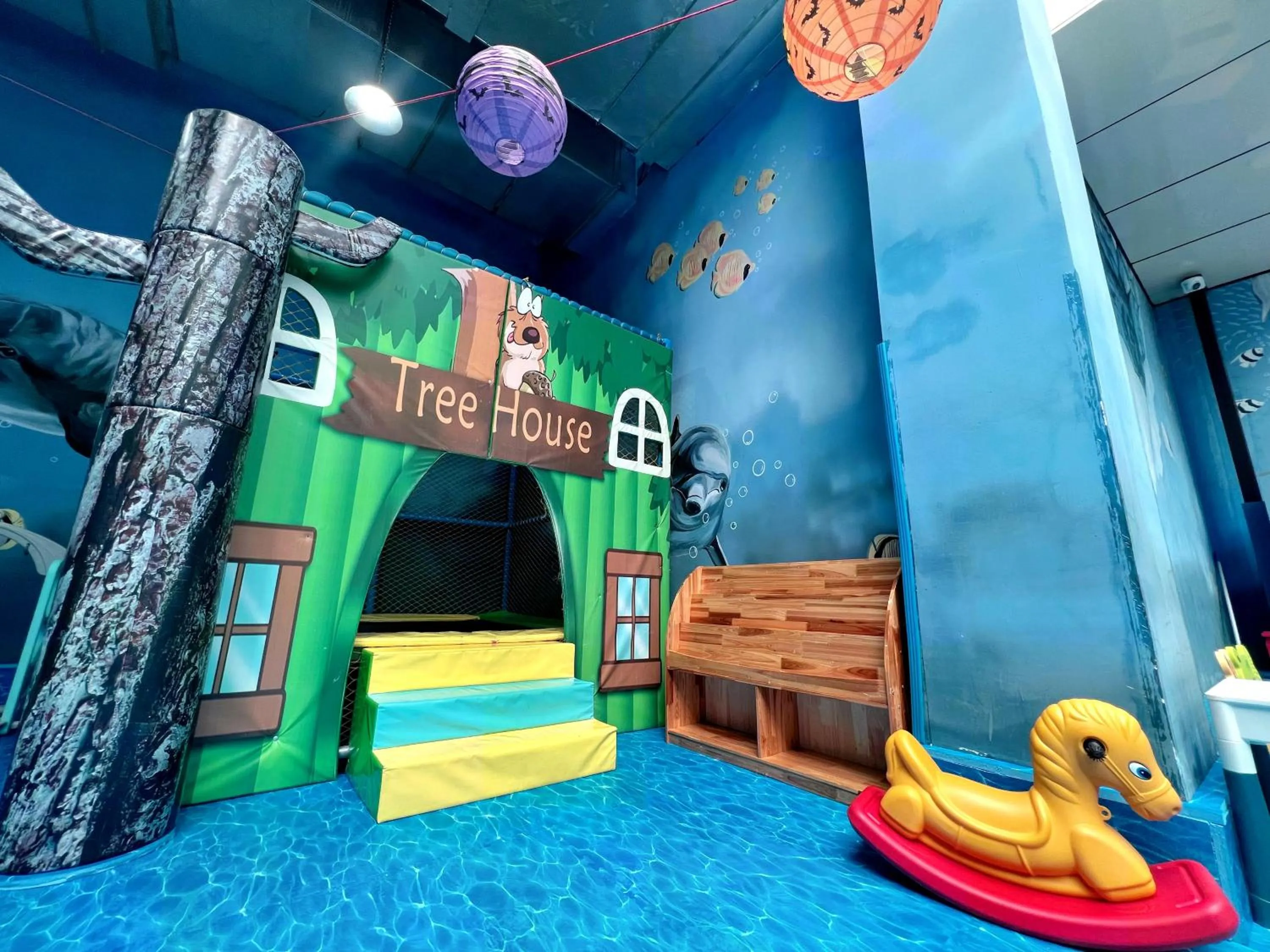 Crowne Plaza Dalian Xinghai by IHG