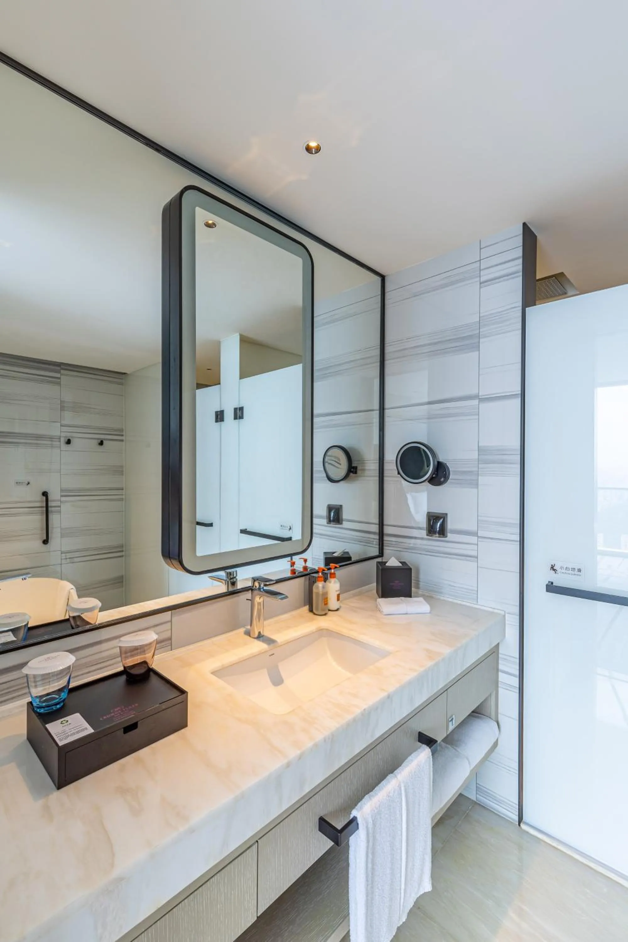 Crowne Plaza Dalian Xinghai by IHG