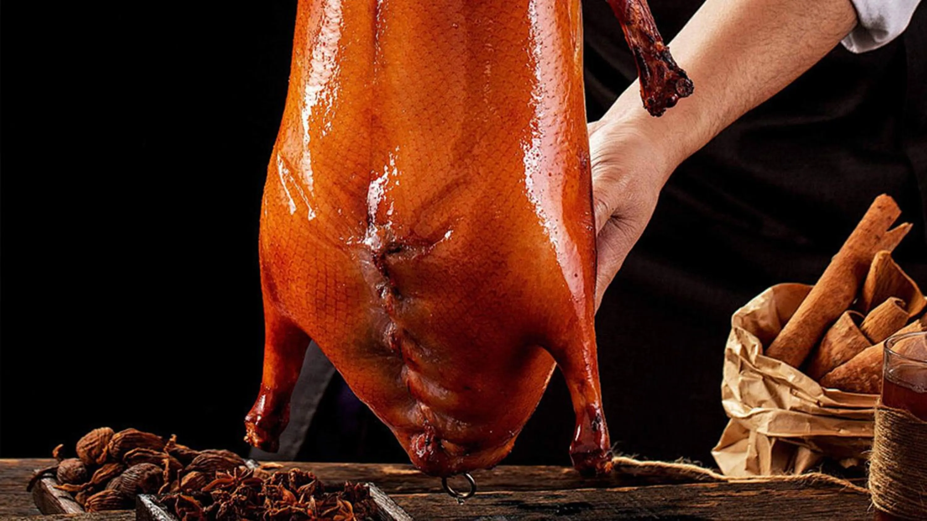 Restaurant/places to eat in Crowne Plaza Dalian Xinghai by IHG