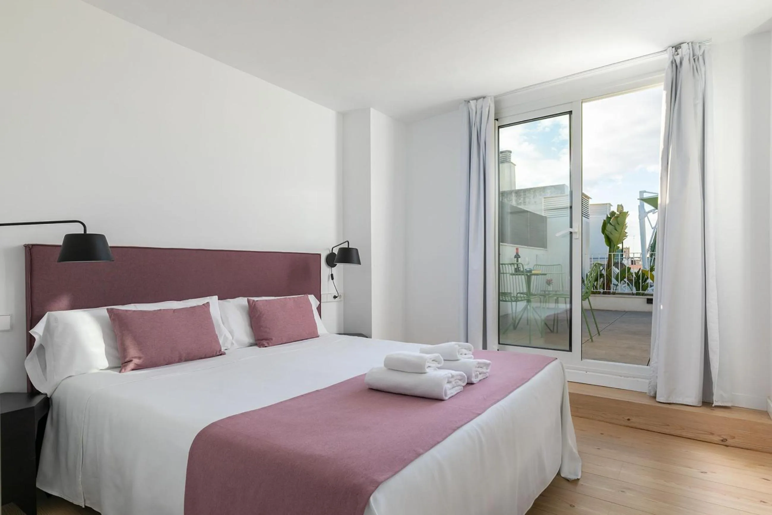Bed in Holiday Rentals Los Salados