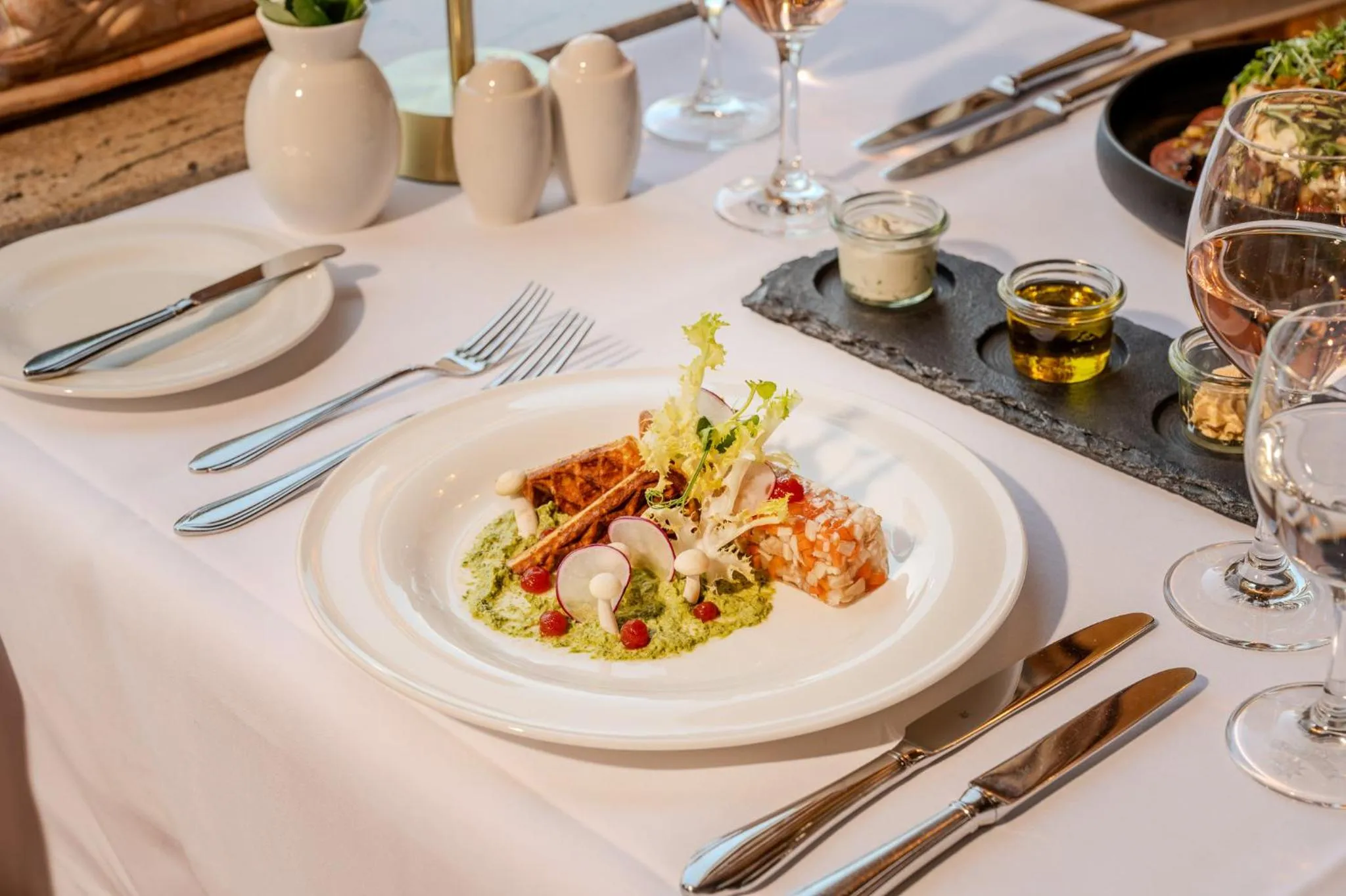 Restaurant/places to eat in Ringhotel Seehof