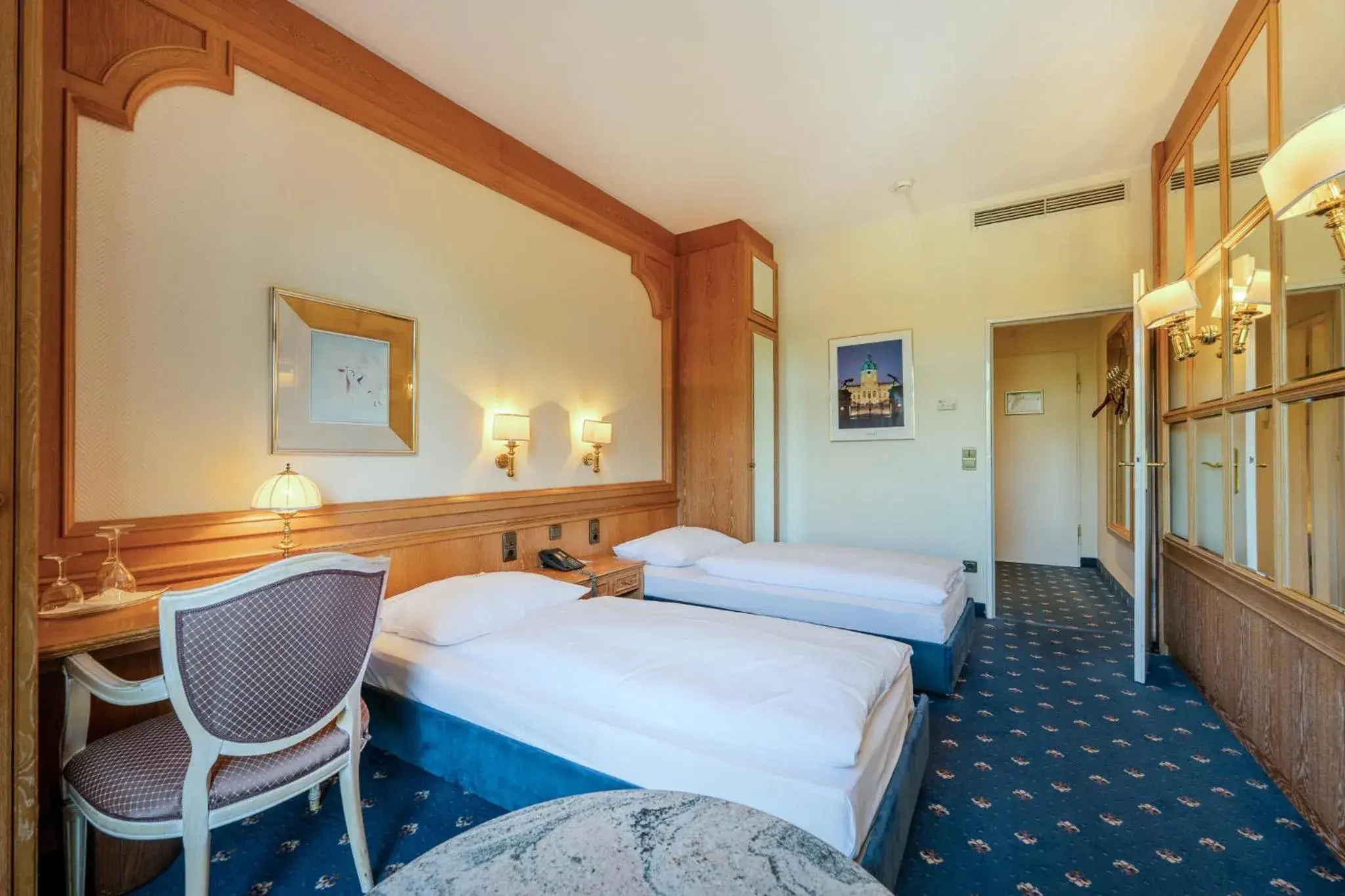 Standard Twin Room in Ringhotel Seehof Standard Twin Room in Ringhotel Seehof