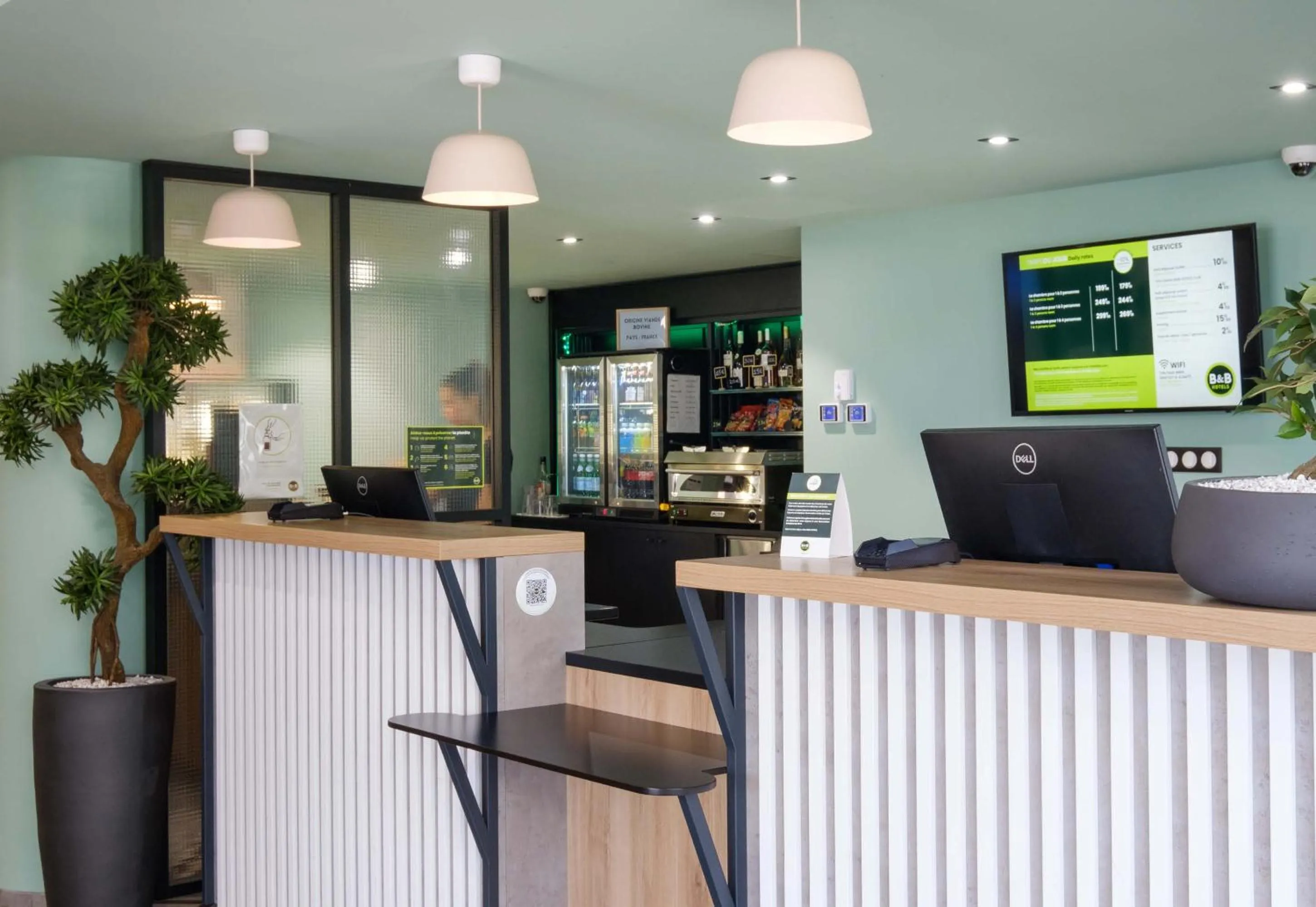 Lobby or reception in B&B HOTEL Nice Aéroport Arenas